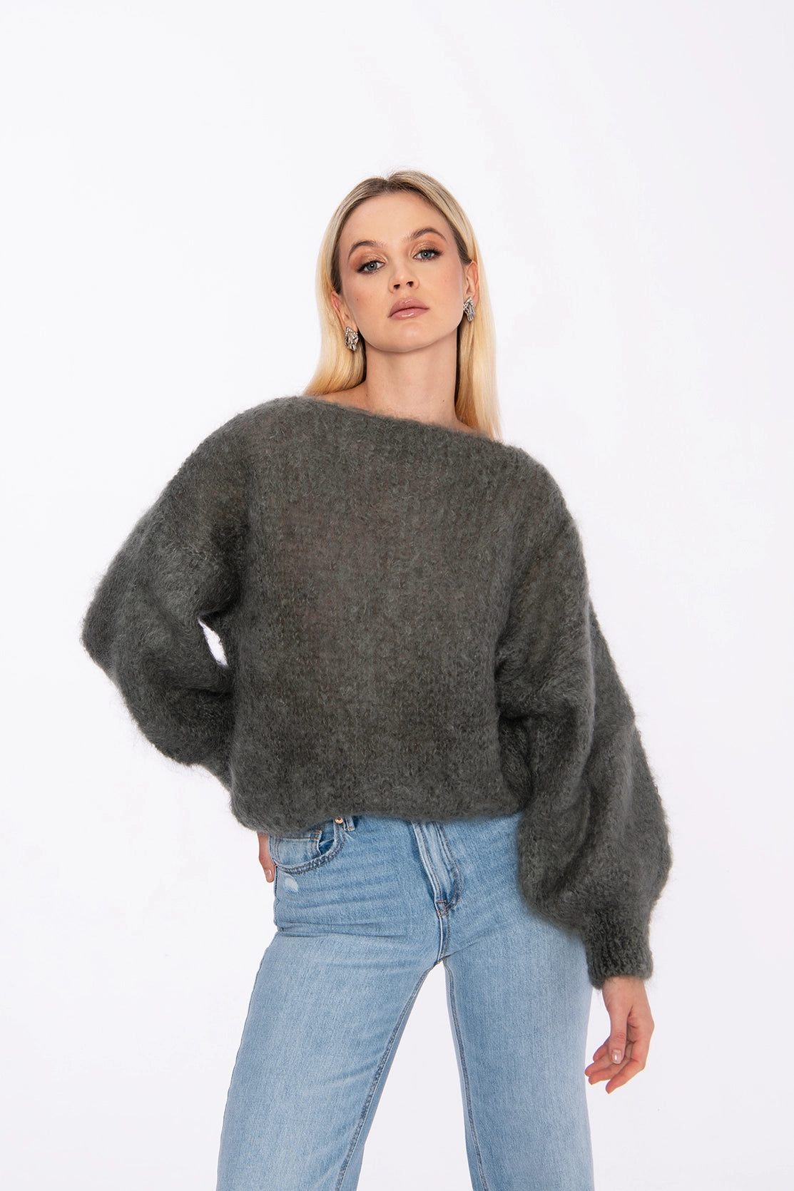 Nudyess Cosy sweter Gray moherowy łódka