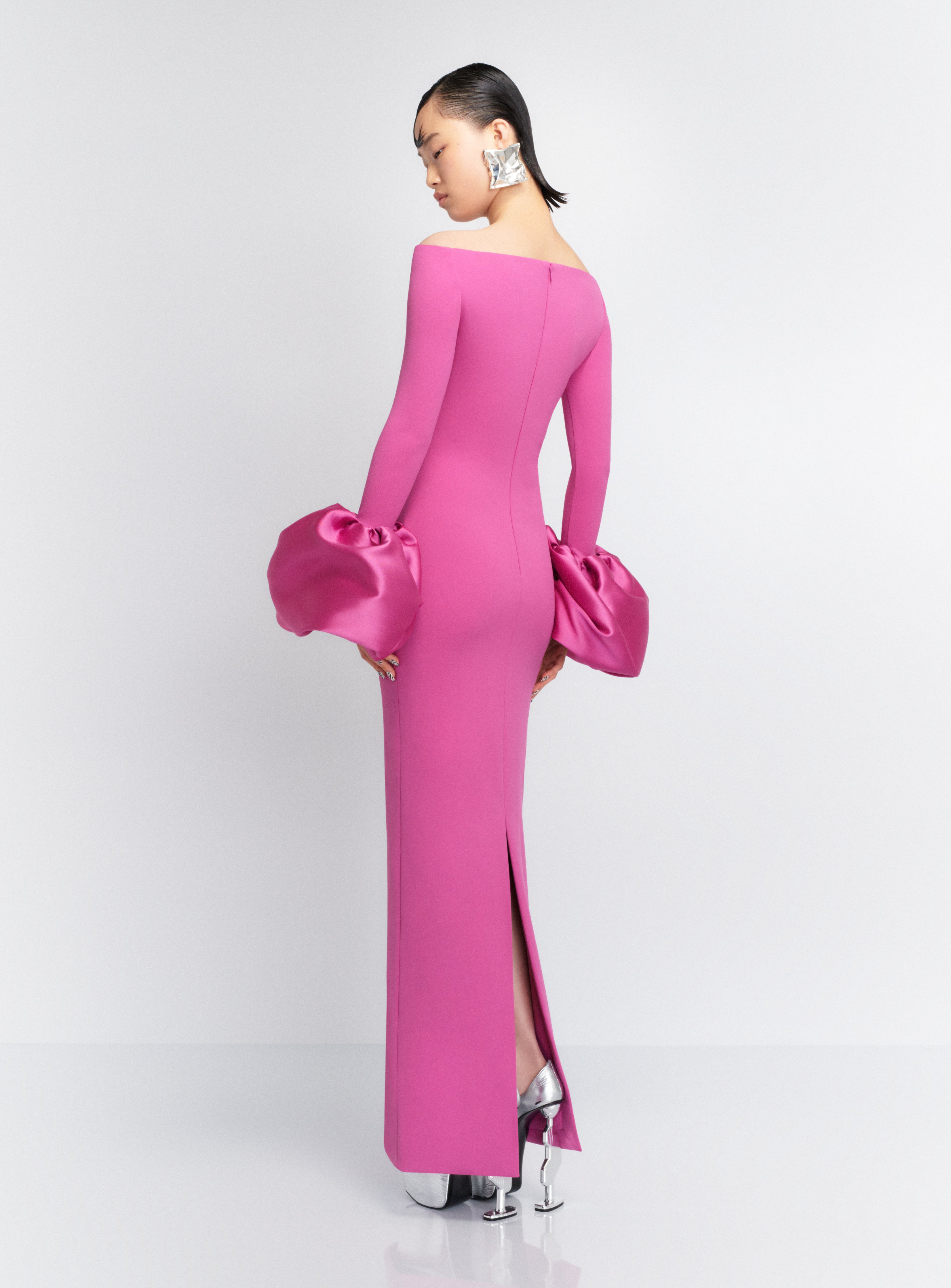 Solace London Talia sukienka maxi różowa berry
