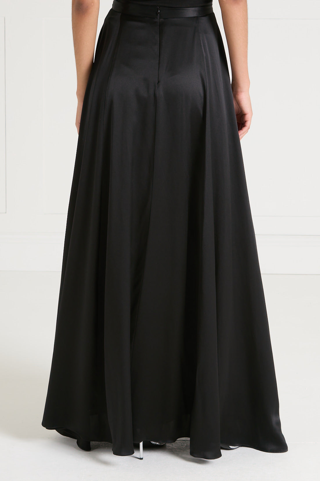 Temperley London Amerie Satin Skirt spódnica czarna maxi jedwab