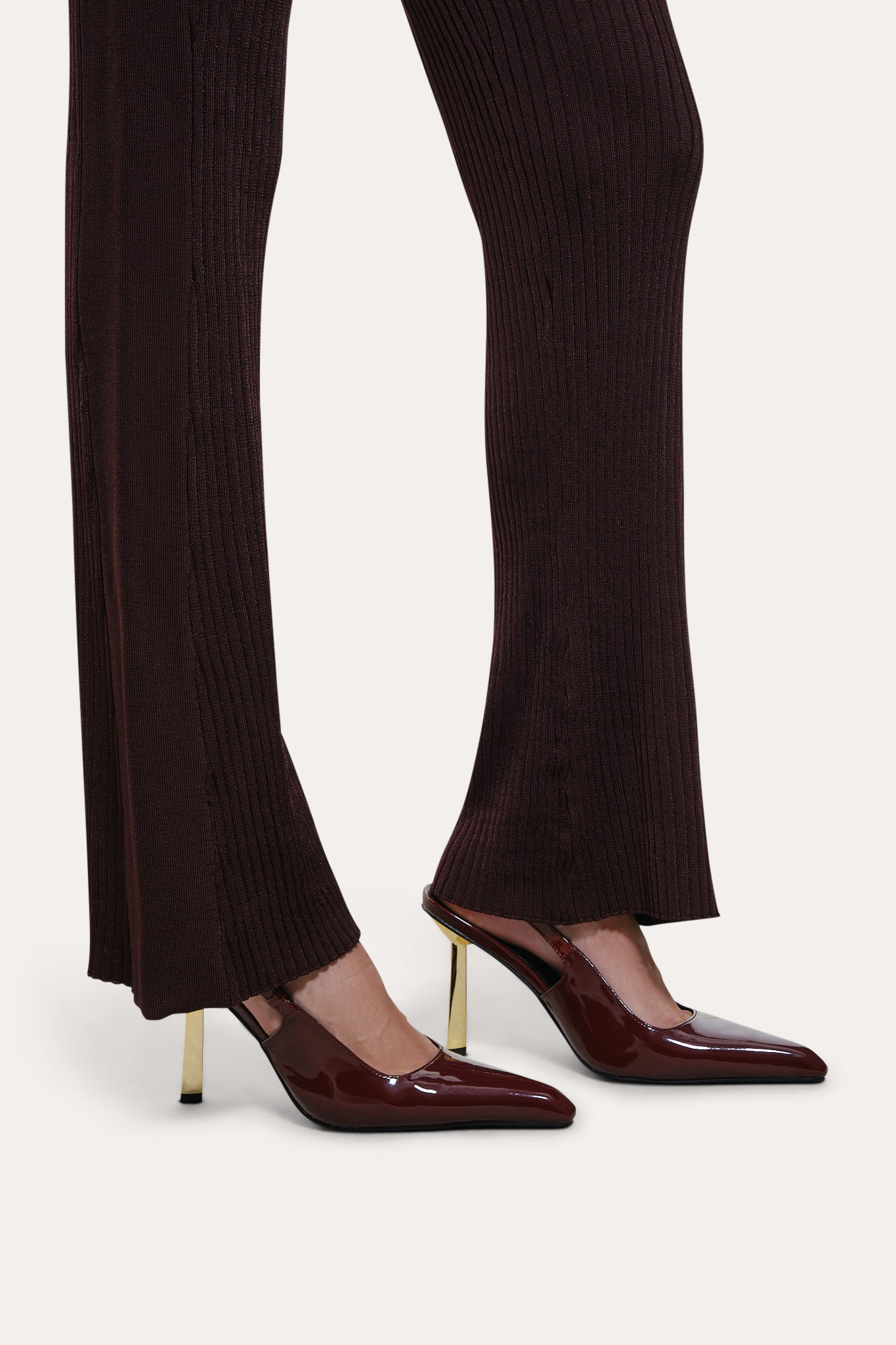 Elie Tahari Roxanne Ribbed Flare Pant spodnie bordowe Port Wine