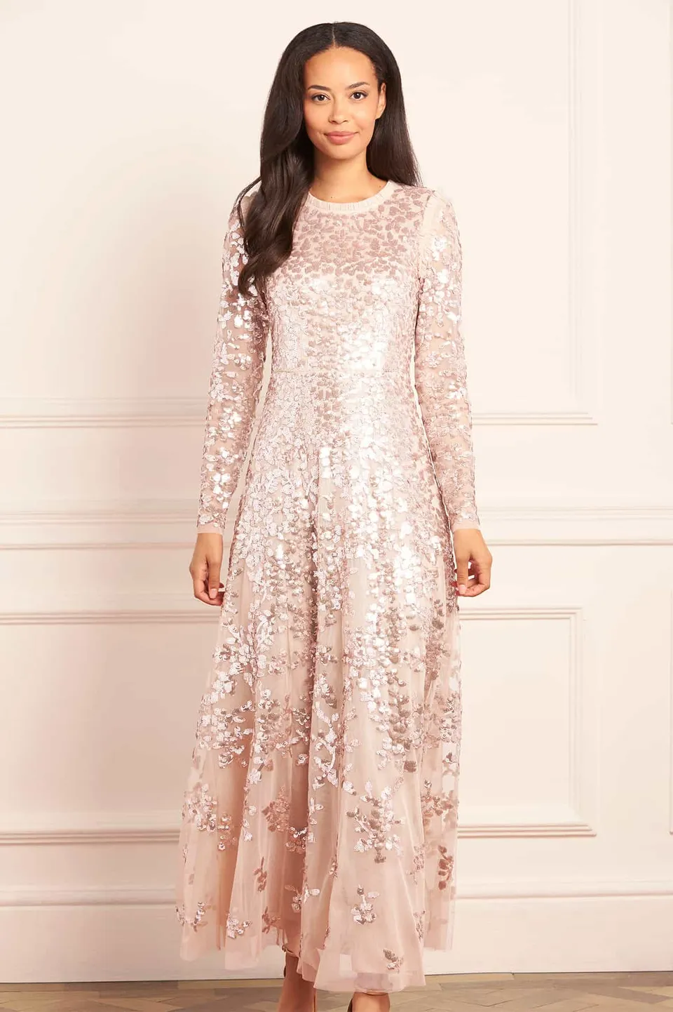 Needle & Thread Rosanna Lattice Round Neck Gown suknia kremowa cekinowa