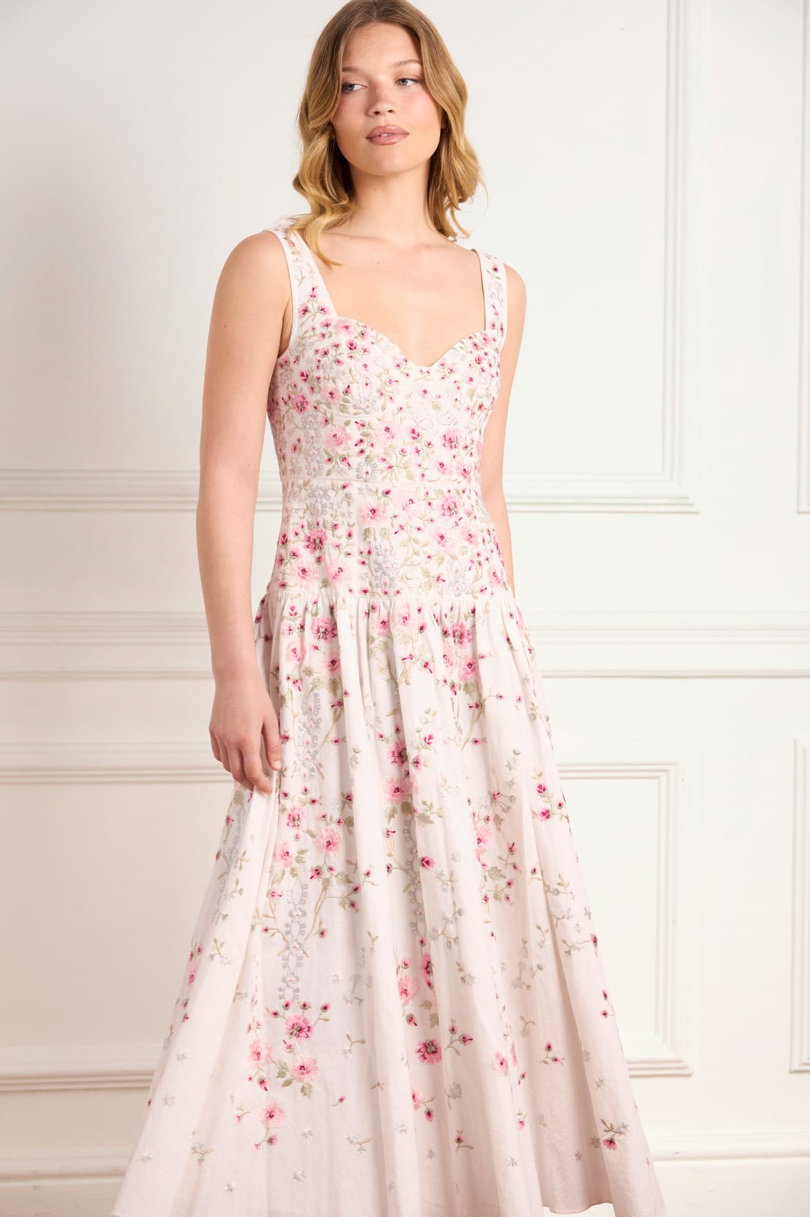 Needle & Thread Garden Rose Linen Blend suknia White len