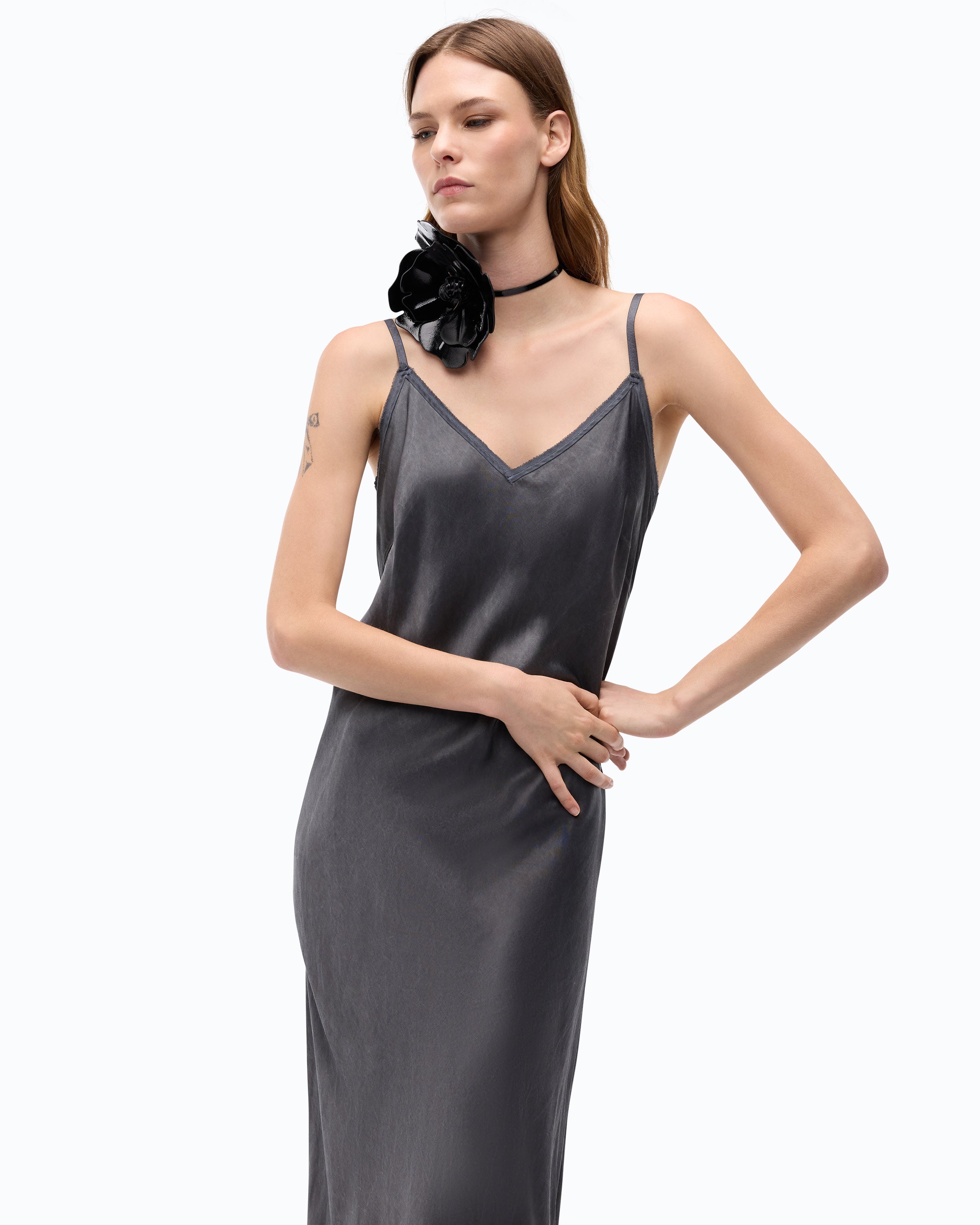 Pinko Viper Dress sukienka satynowa czarna długa