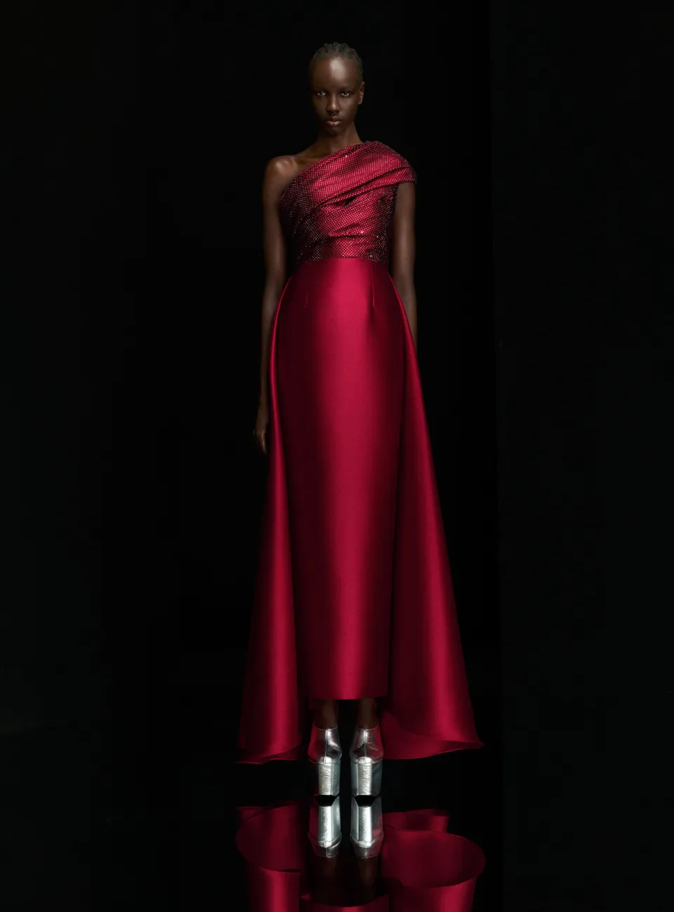 Solace London Alba sukienka wieczorowa rubin cekiny maxi