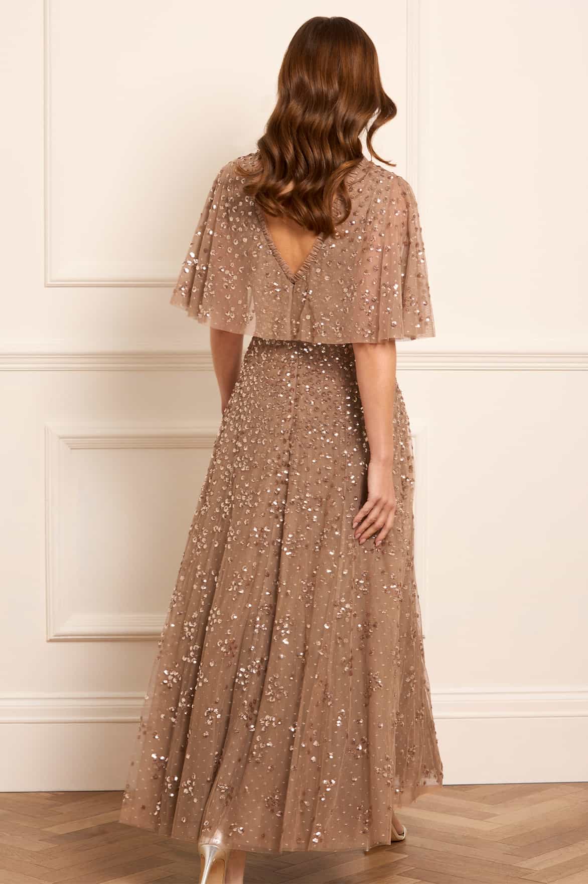 Needle & Thread Leila Dot V-Neck Cape Ankle Gown sukienka brązowa
