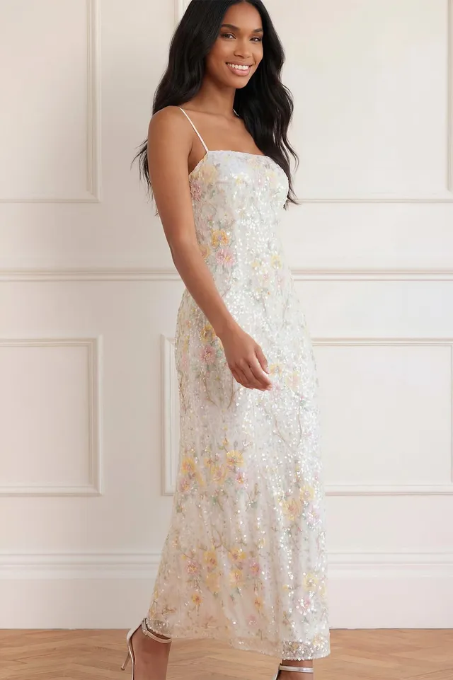 Needle & Thread Garden Rose Gown suknia biała haft