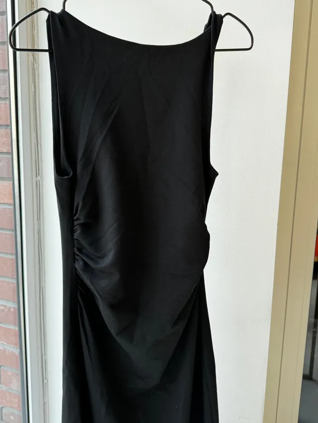 Nudyess w625 sukienka midi Black modalowa