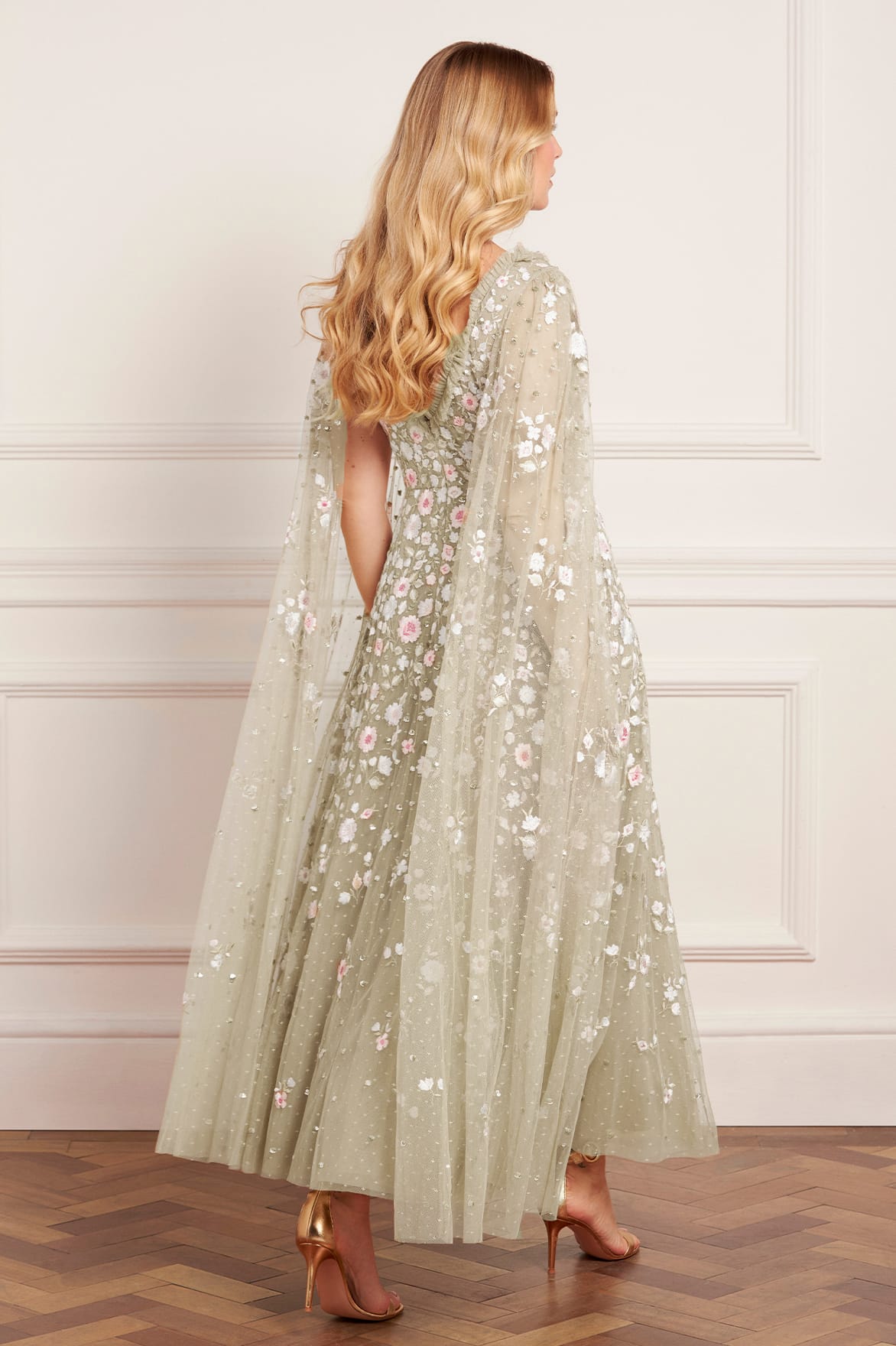Needle & Thread Ethereal Blooms Cape suknia zielona
