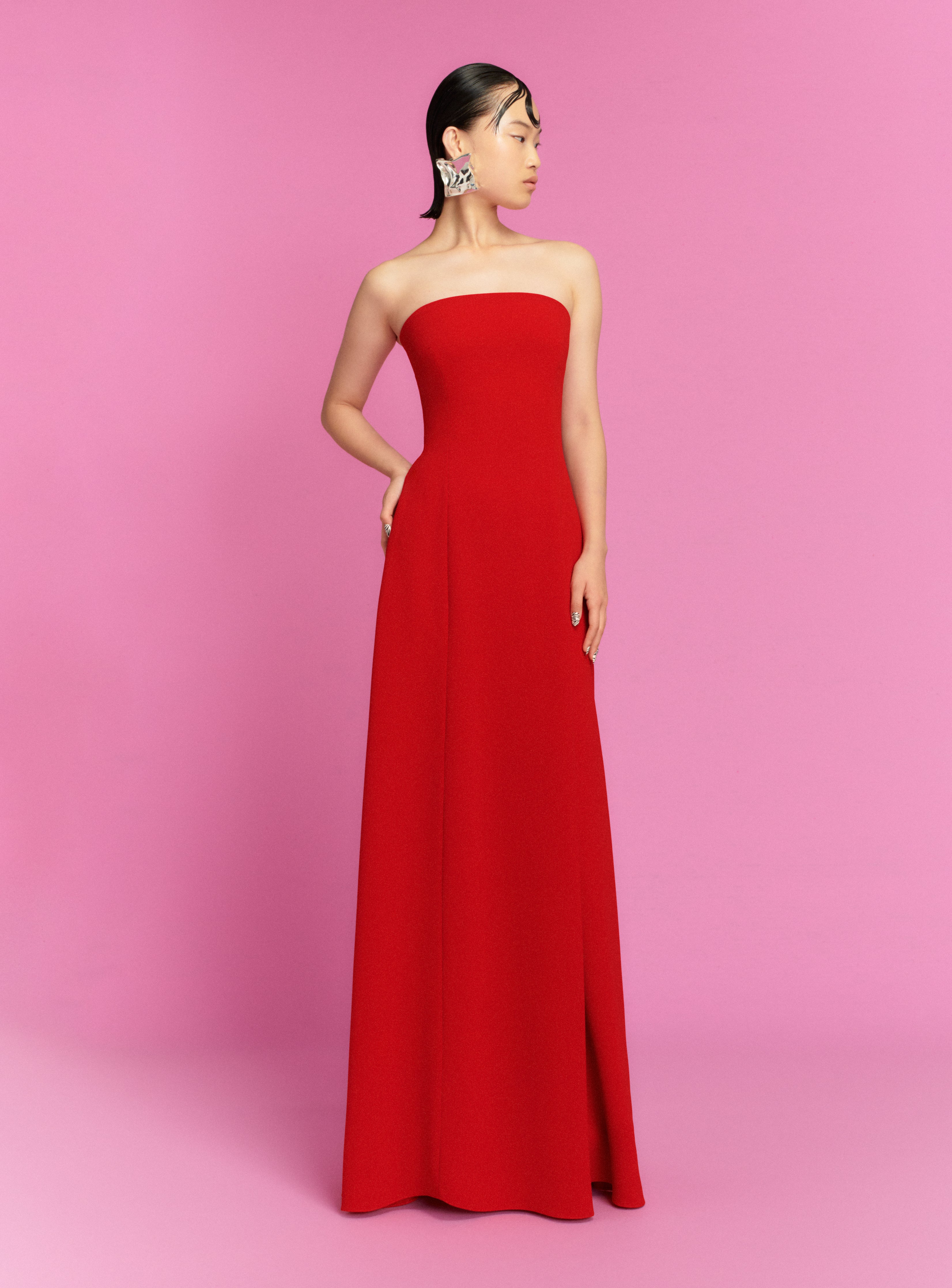Solace London Helena sukienka maxi czerwona bez ramiączek