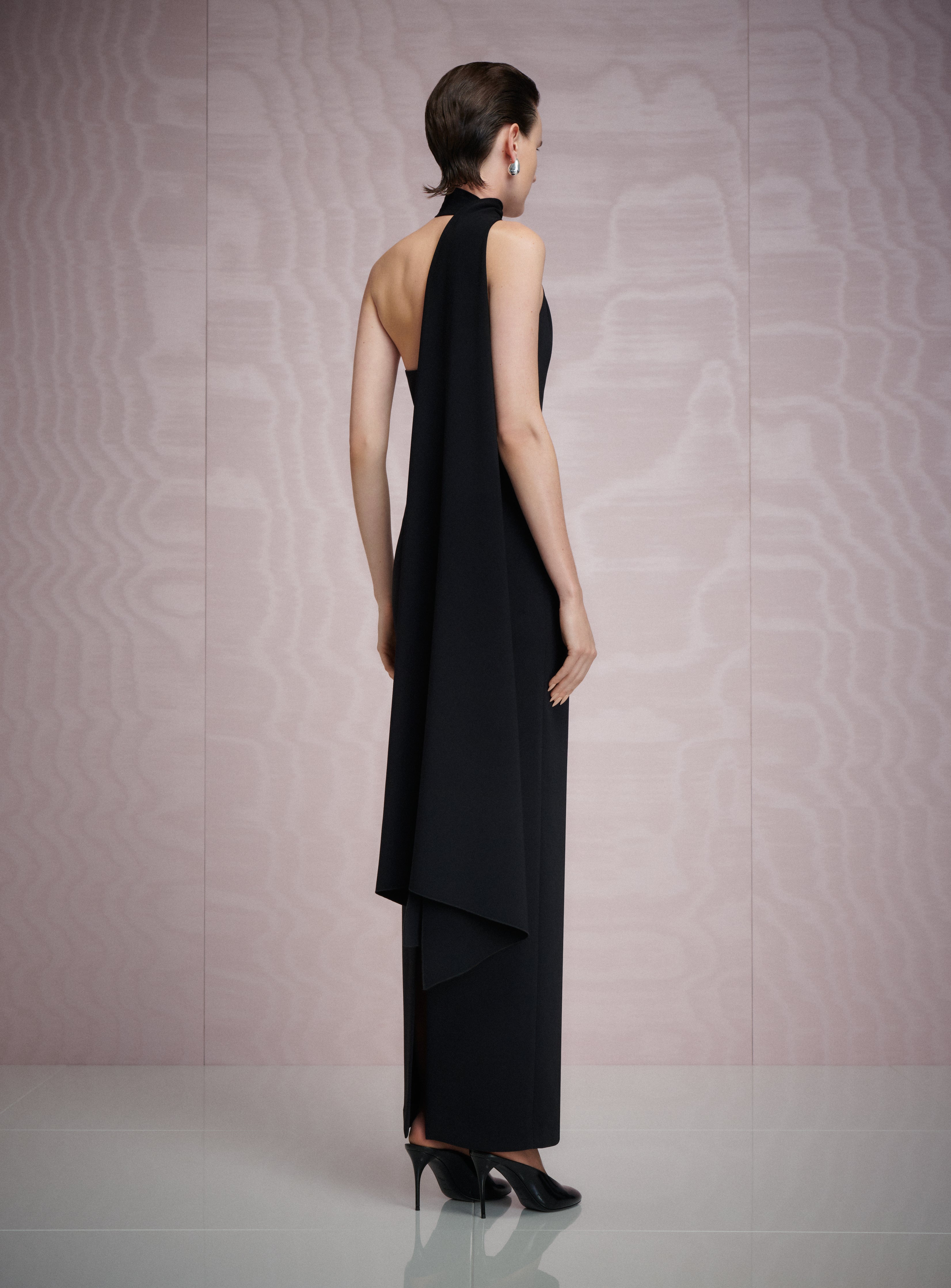 Solace London Demi sukienka czarna maxi