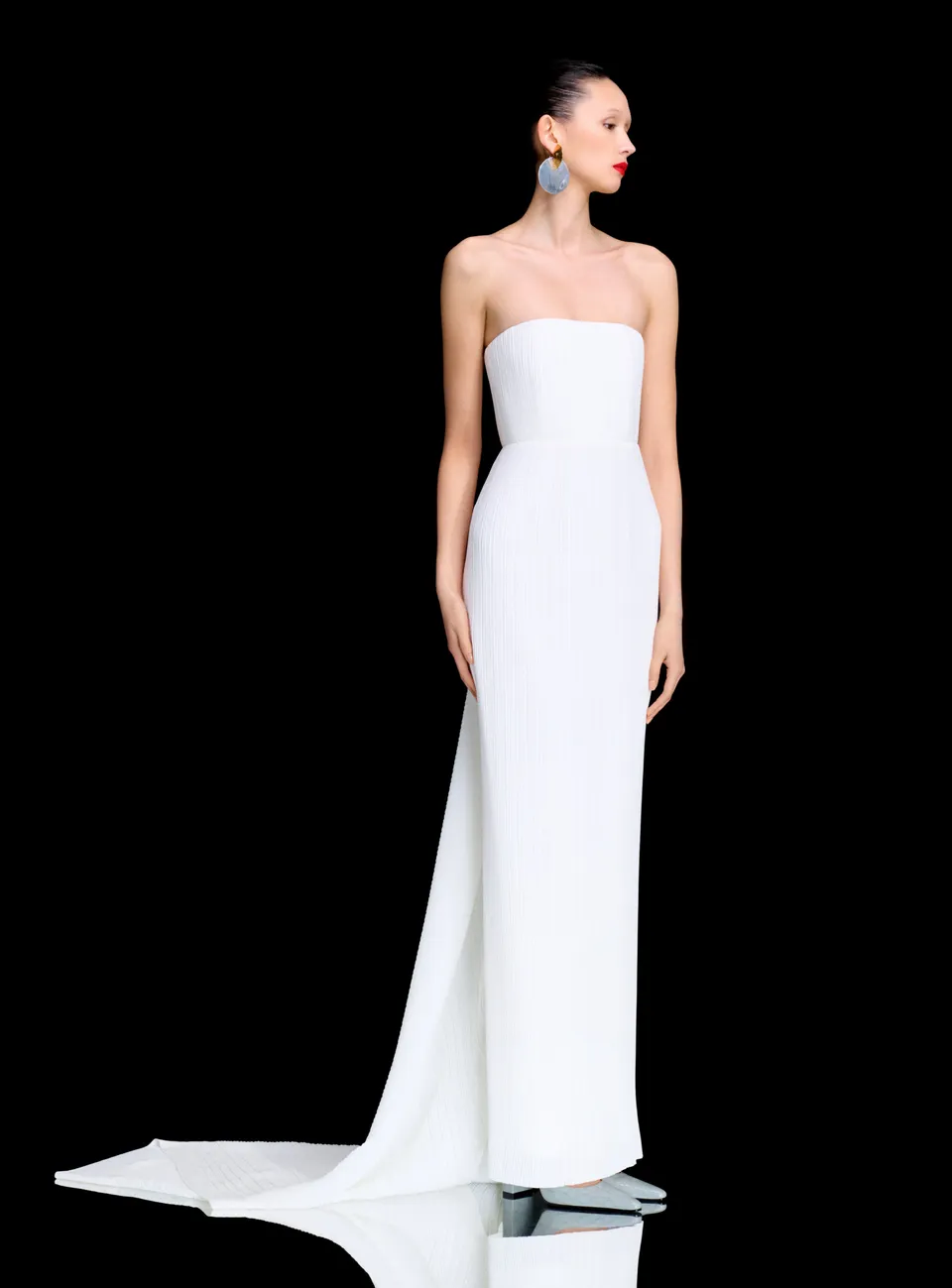 Solace London Harlee Maxi sukienka kremowa plisowana