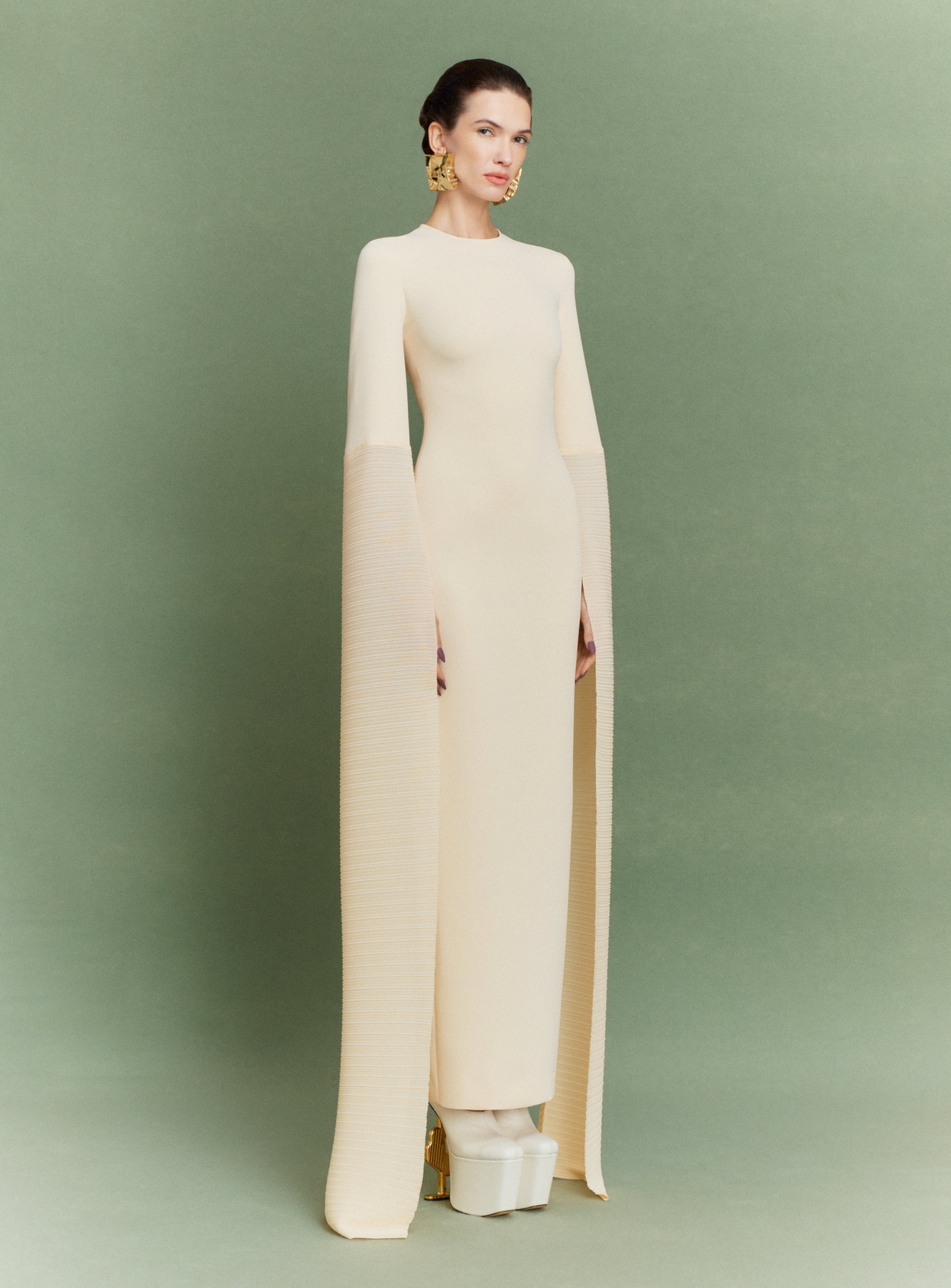 Solace London Naomi sukienka maxi alabaster