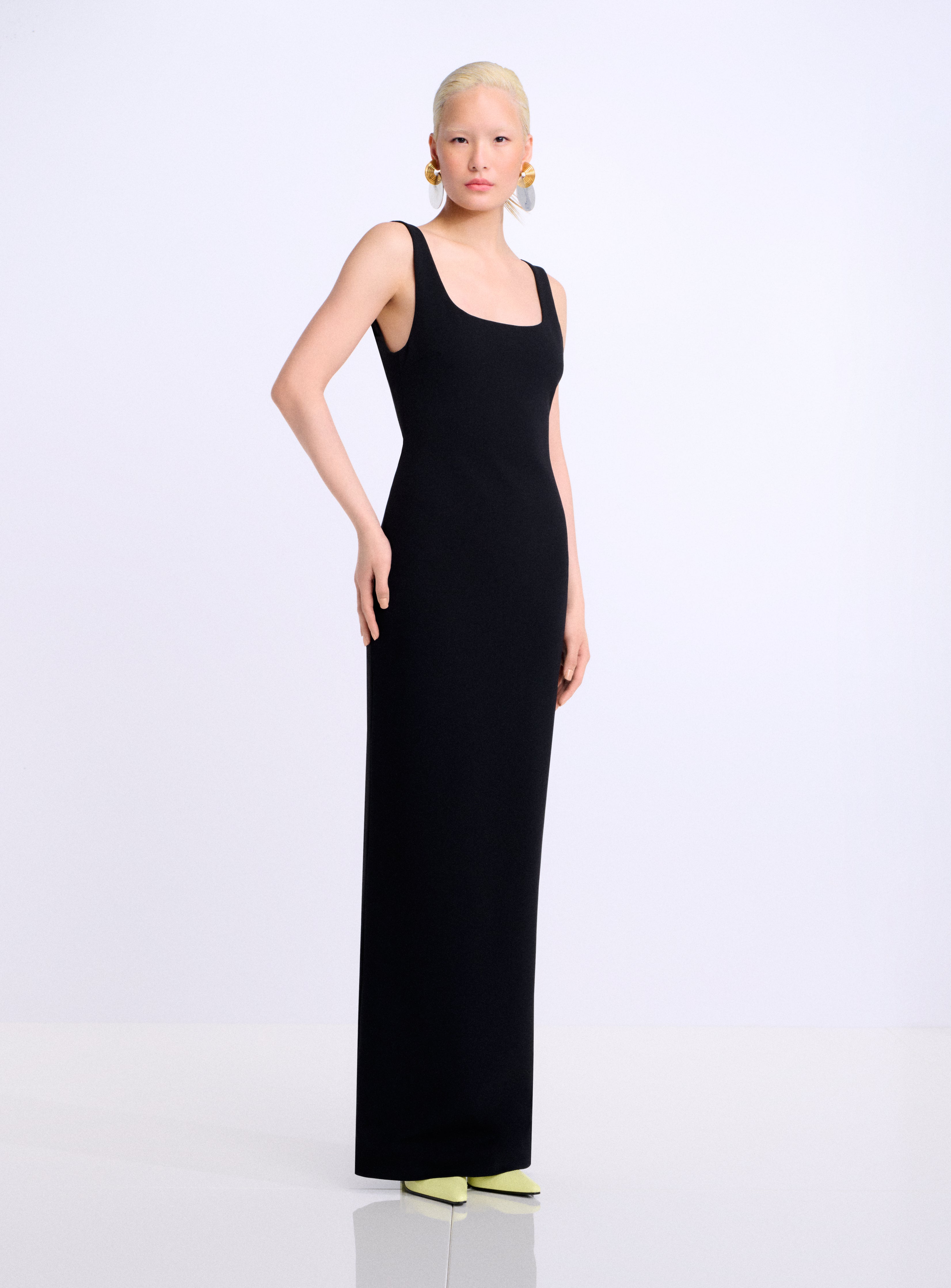 Solace London Aneila sukienka wieczorowa maxi czarna bez rękawów