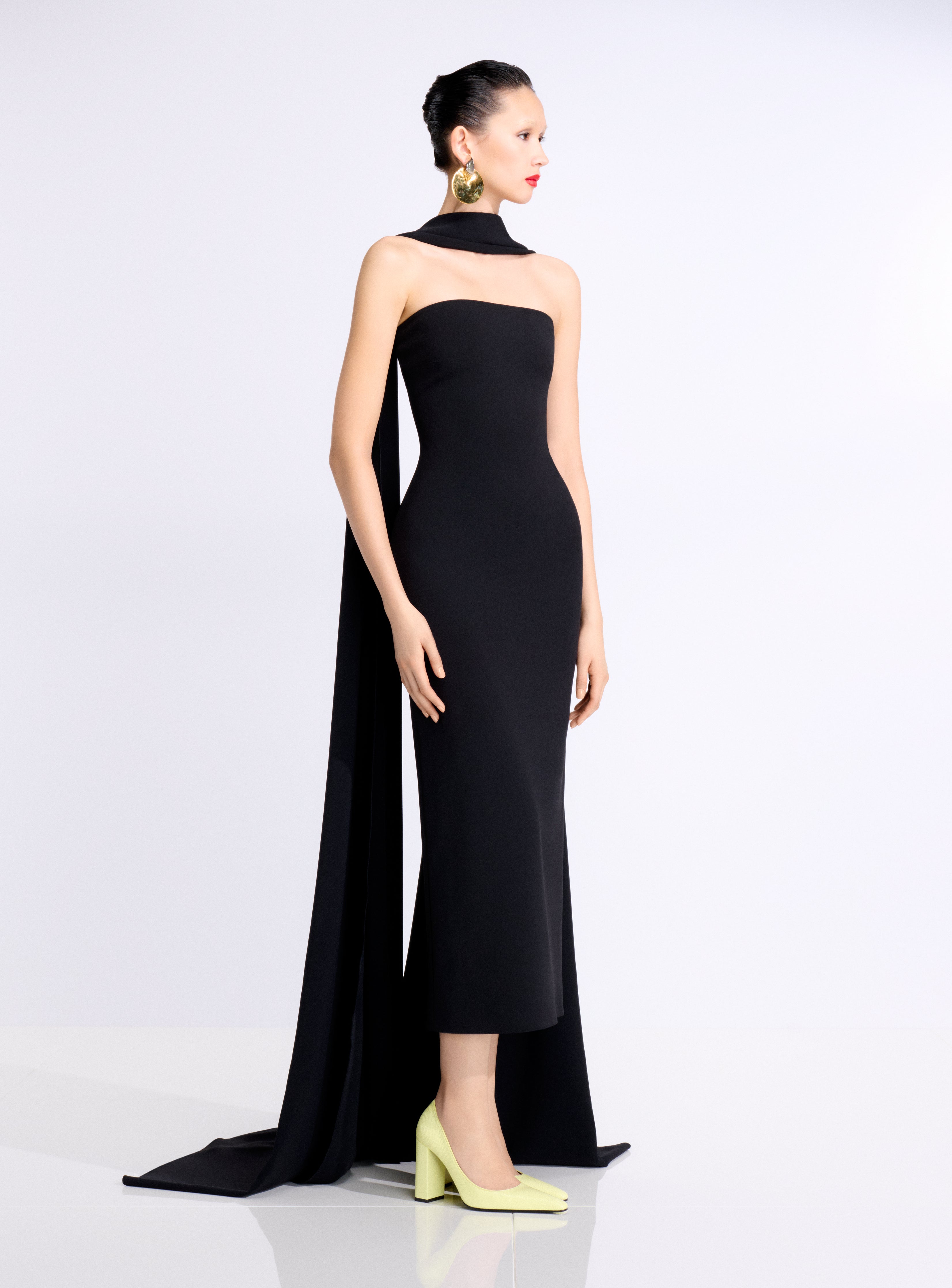 Solace London Martine sukienka wieczorowa czarna midaxi