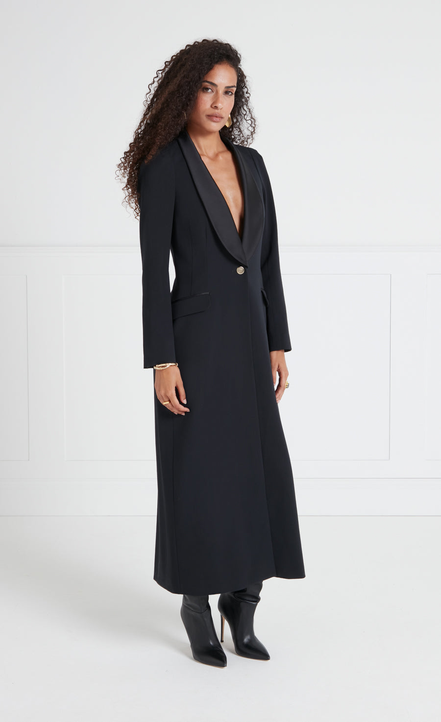 Temperley London Enzo płaszcz Black długi szalowy kołnierz