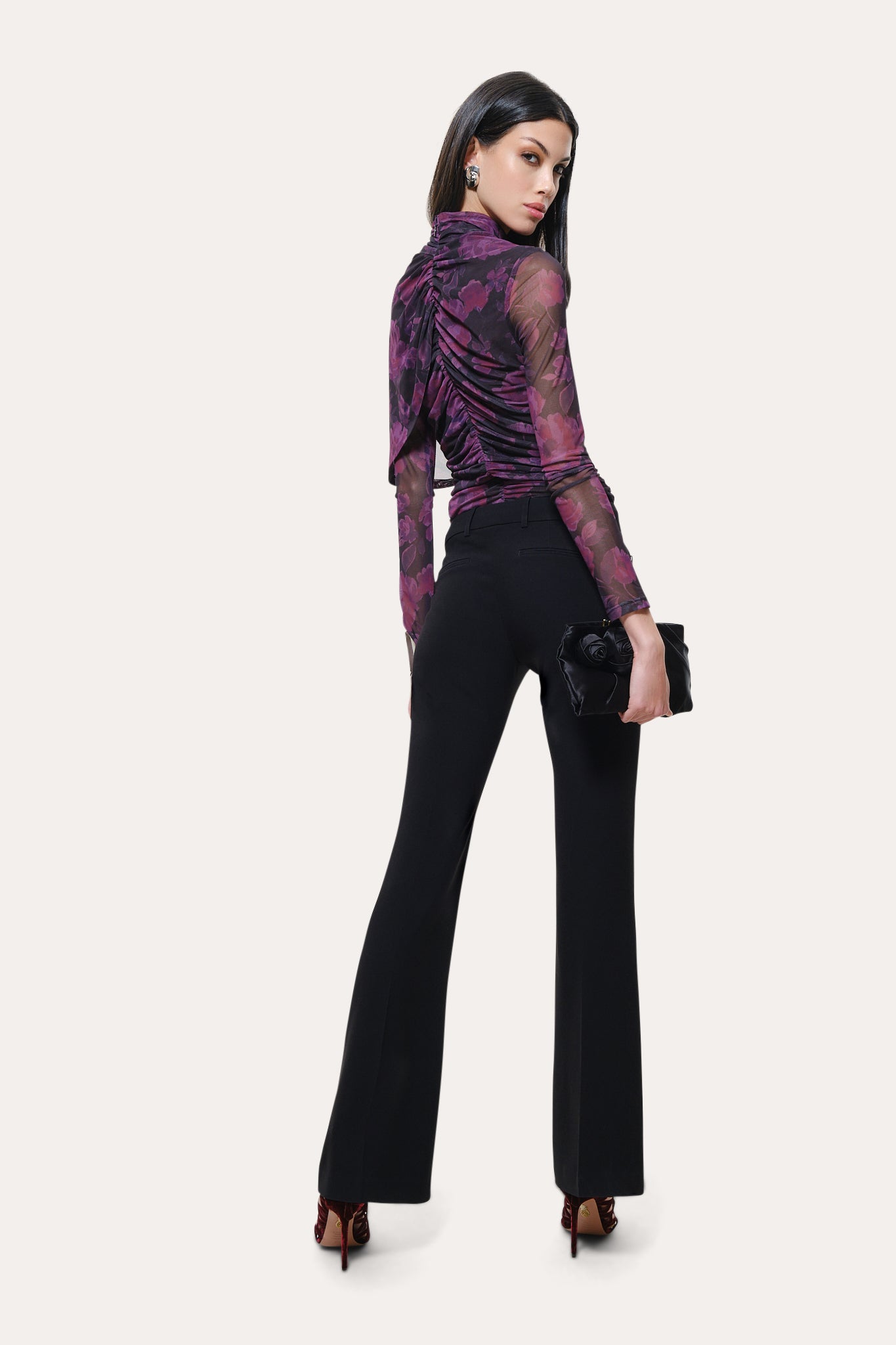 Elie Tahari Shannon Fit-and-Flare Pant spodnie czarne krepa