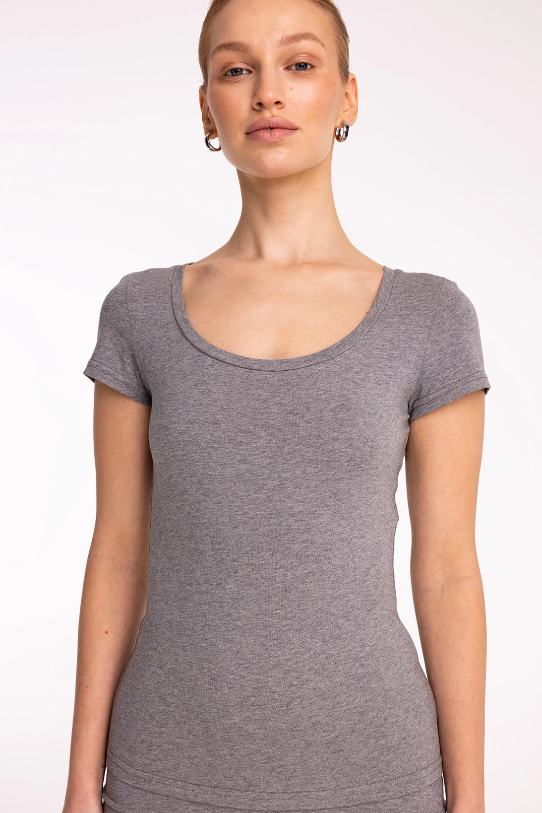 Nudyess Classy top bawełniany krótki rękaw melanż