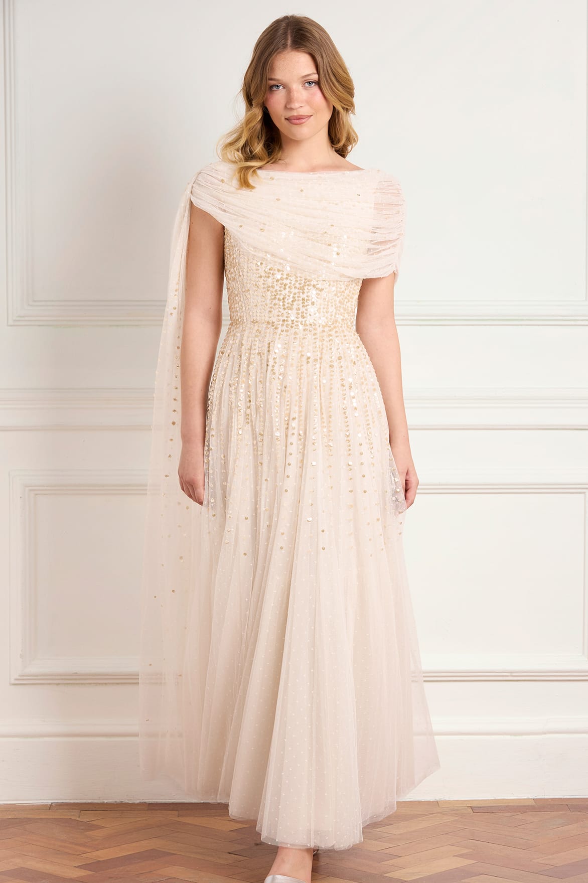 Needle & Thread Moonlight Sequin Draped Gown sukienka kremowa cekinowa