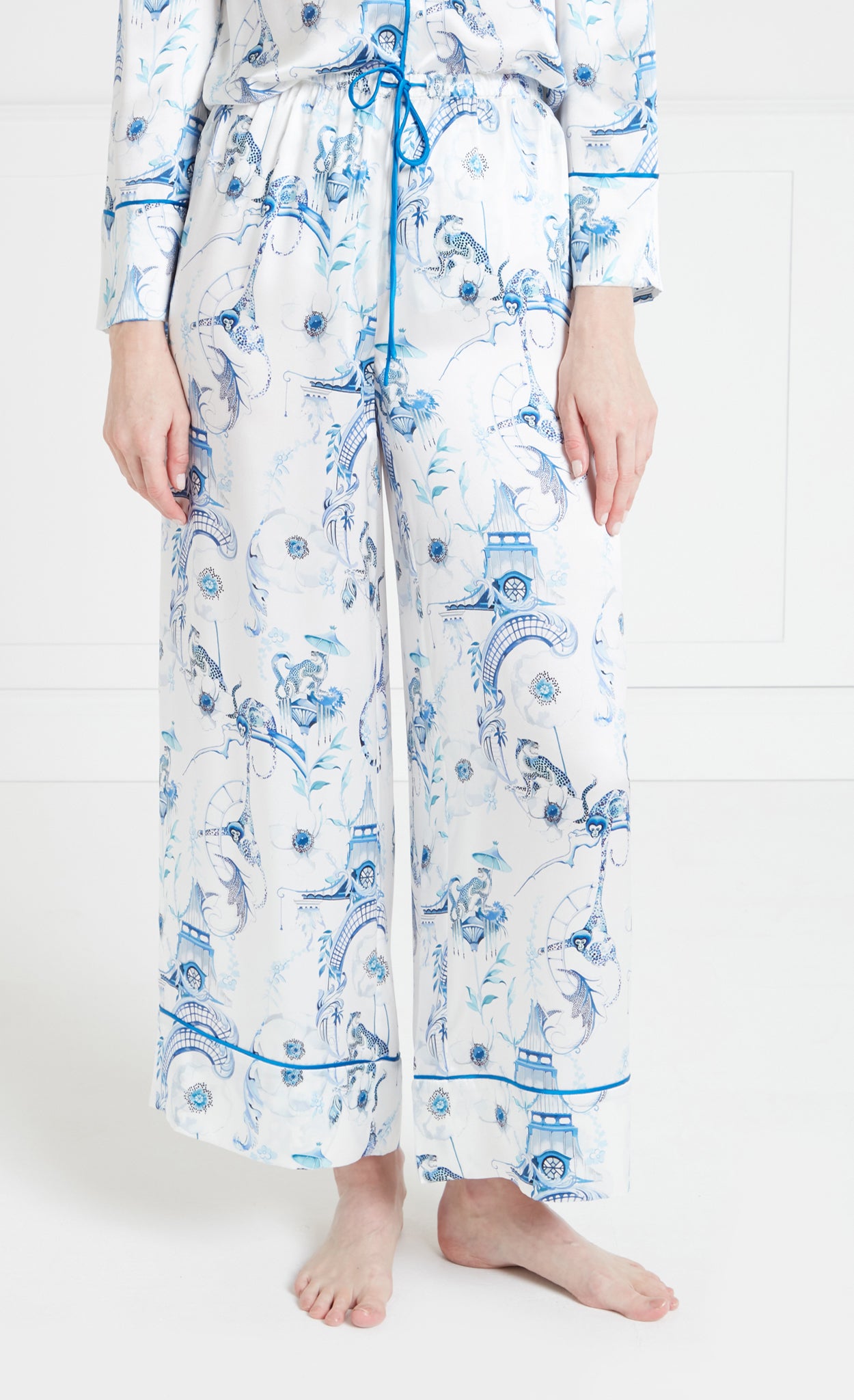 Temperley London Aphrodite spodnie piżamowe white blue