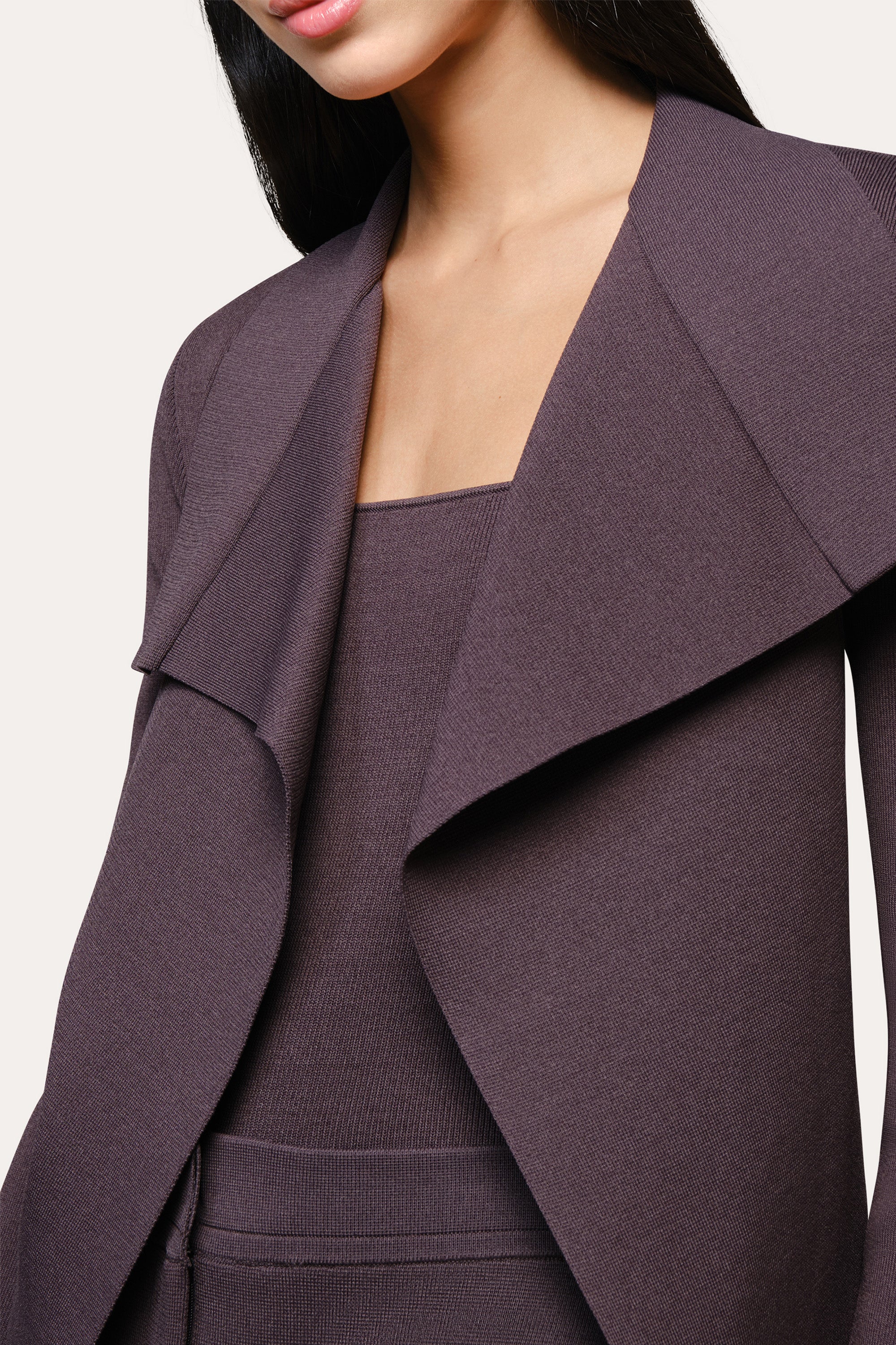 Elie Tahari Milano Sculpt Wrap marynarka kakaowa kopertowa