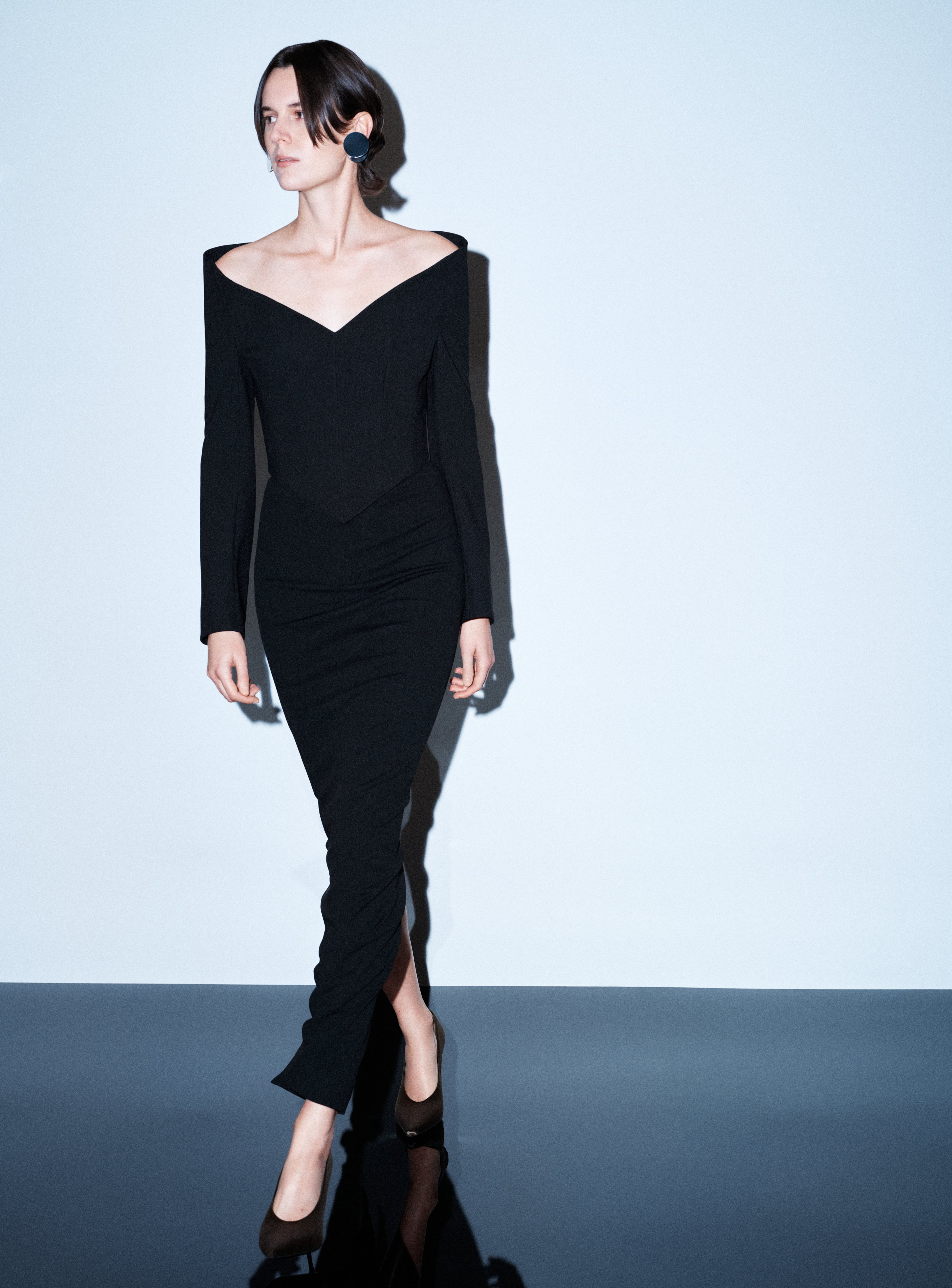 SOLACE LONDON Martine sukienka wieczorowa czarna maxi