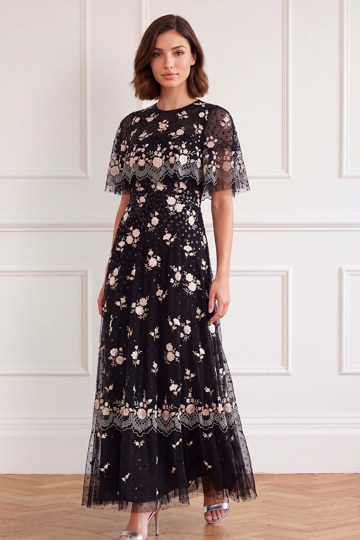 Needle & Thread Henrietta Scallop sukienka wieczorowa Black peleryna