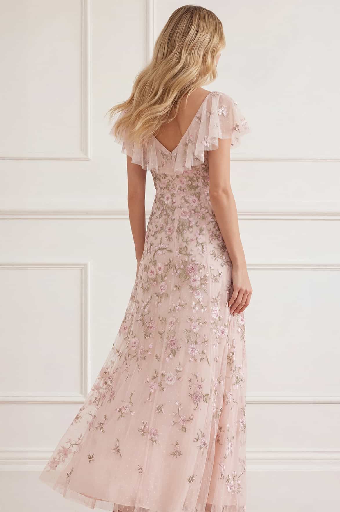 Needle & Thread Eden Rose V-Neck Ankle Gown sukienka różowa haftowana