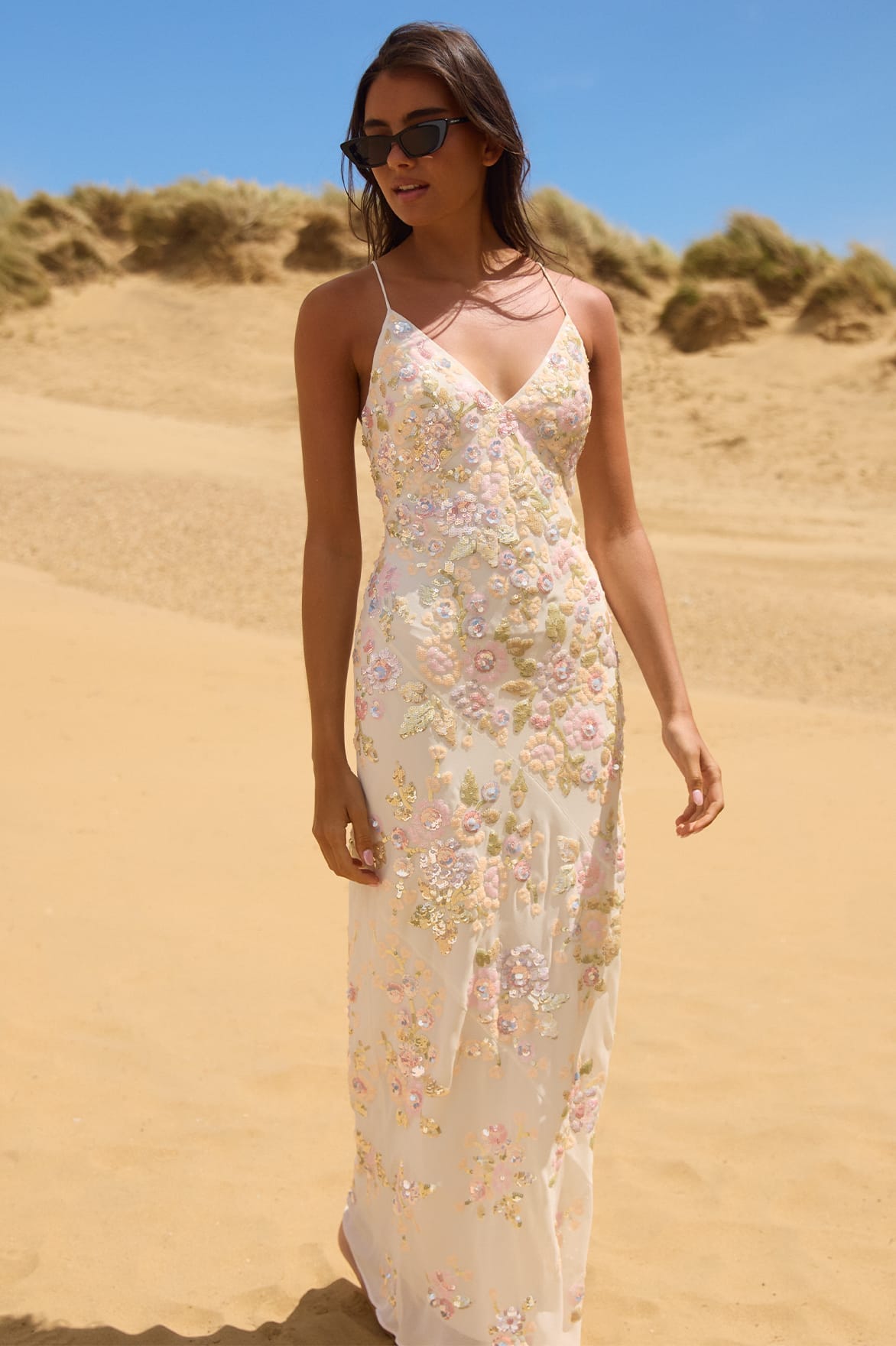 Needle & Thread Sequin Paradise Georgette Cami Gown sukienka biała