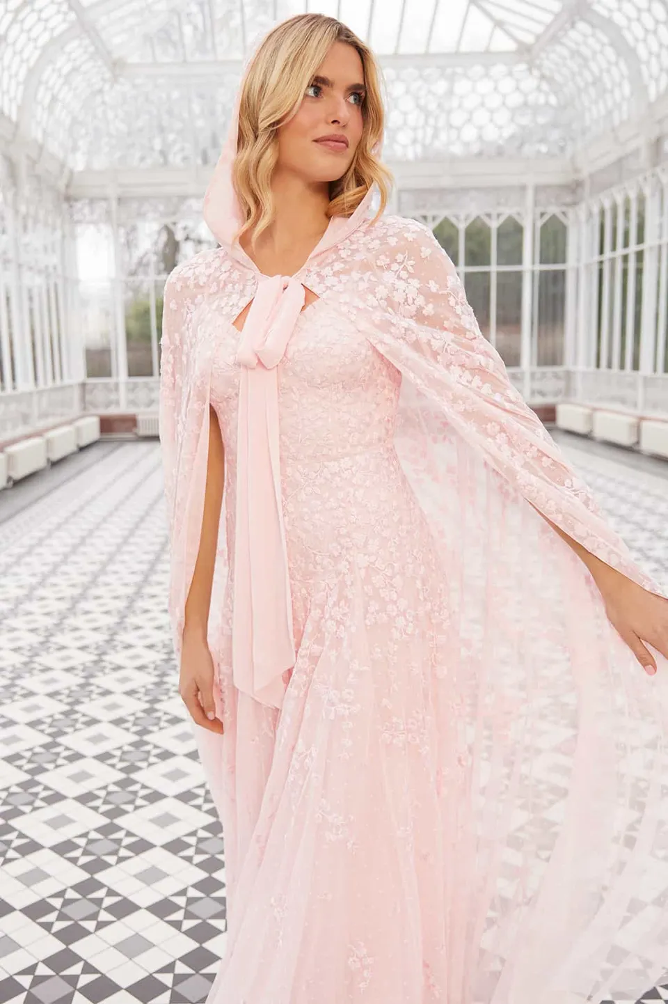 Needle & Thread Scatter Blossom Hooded Cape peleryna róż