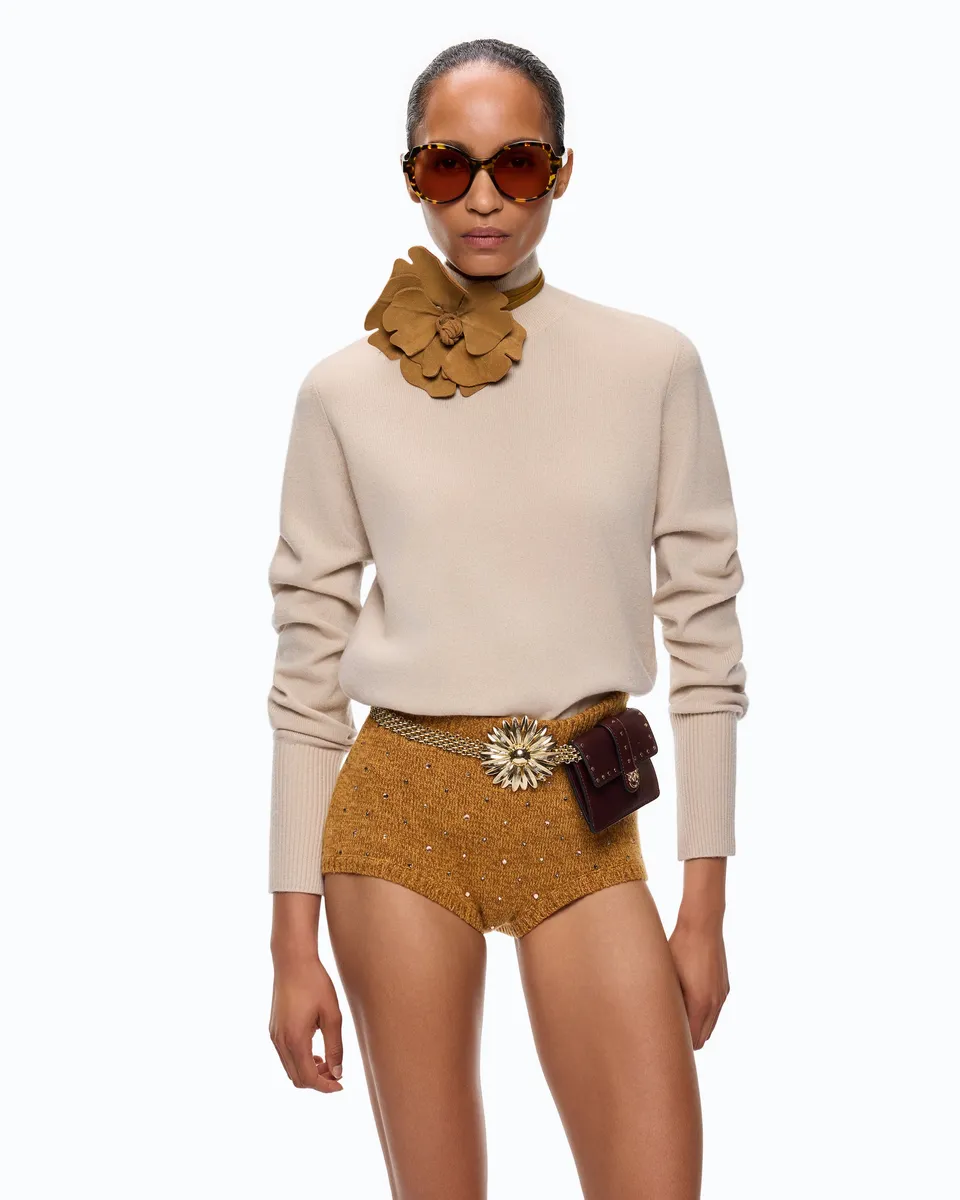 Pinko Nizza sweter golf kaszmir beżowy