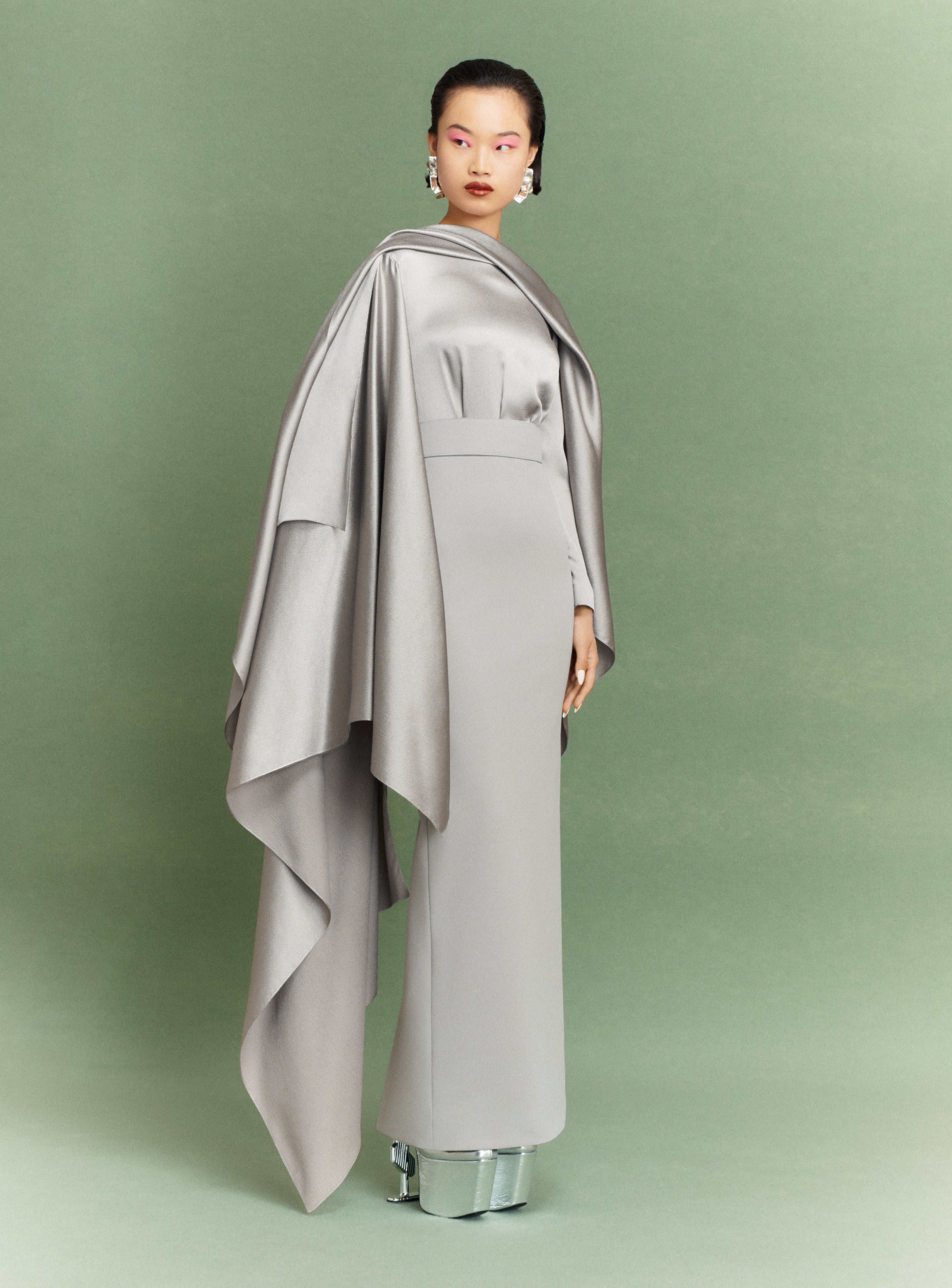 Solace London Rosalia sukienka maxi srebrna zabudowana