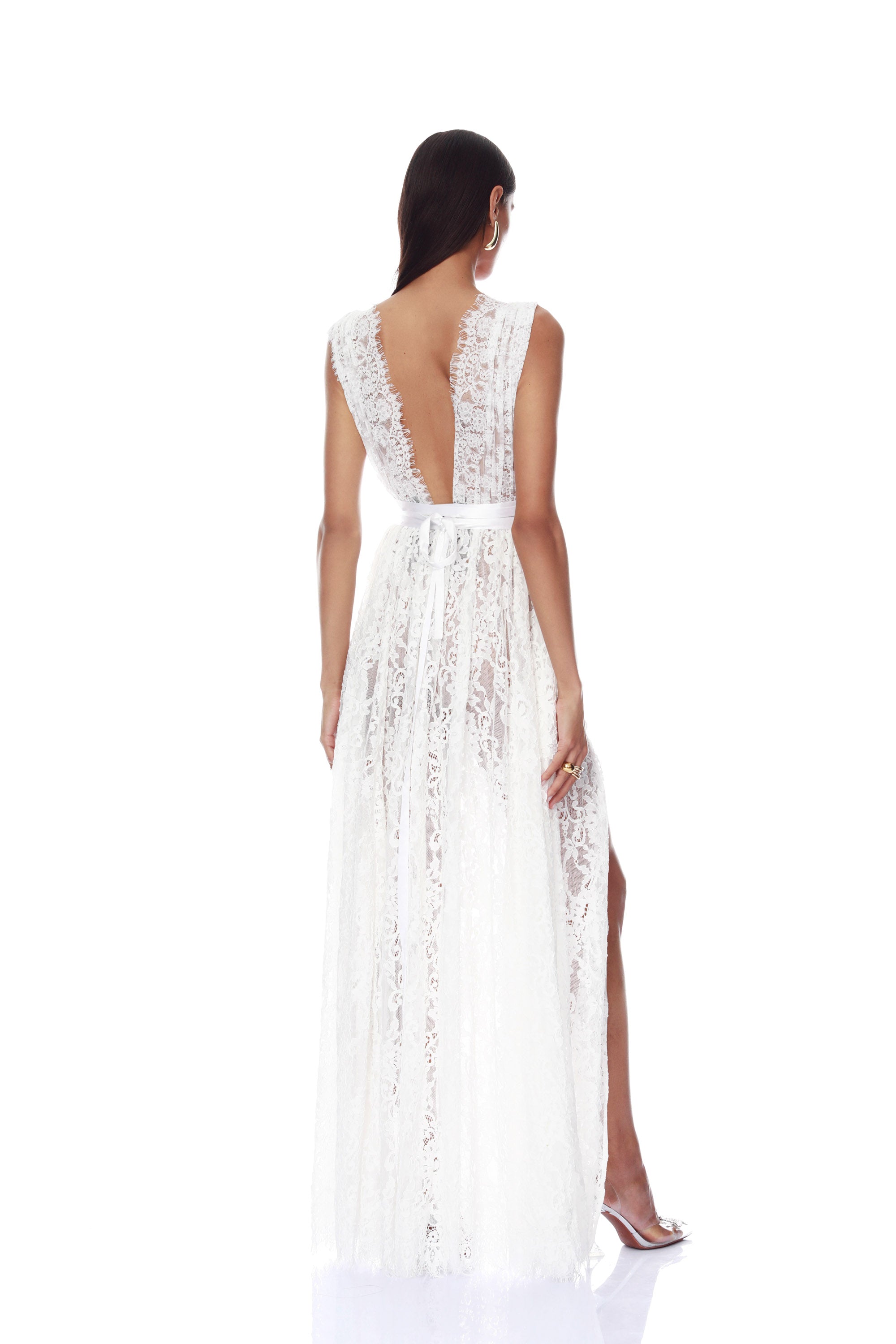 Bronx and Banco Goddess Lace Gown suknia biała metaliczna