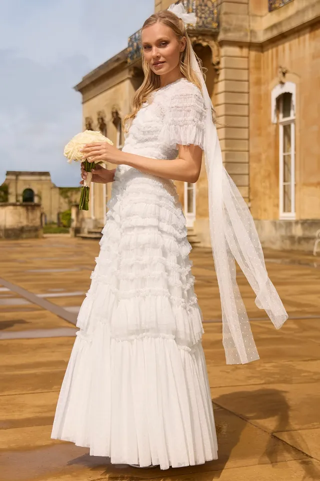 Needle & Thread Valentine Ruffle Gown sukienka biała maxi