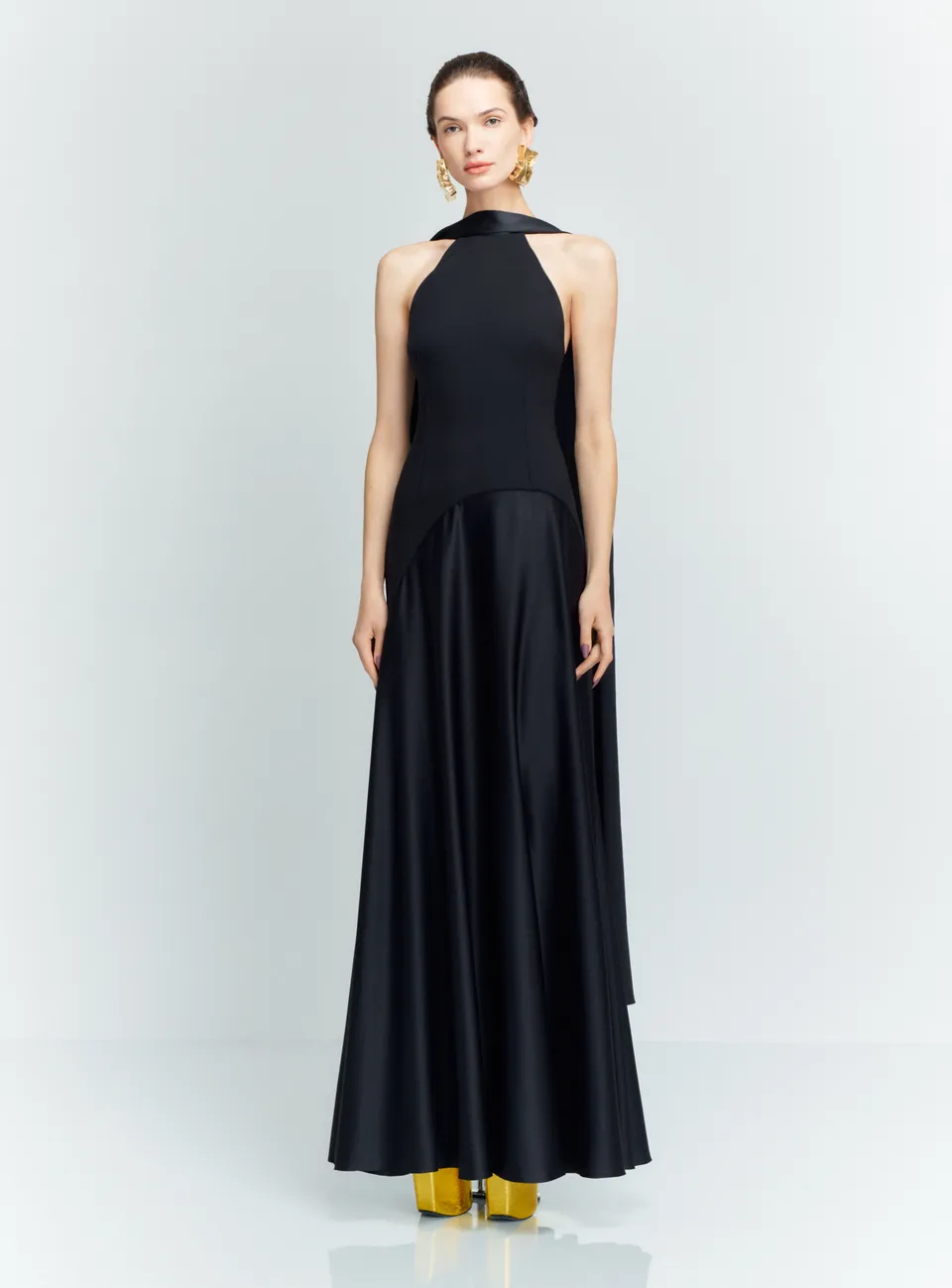 Solace London Cece sukienka wieczorowa maxi czarna halter