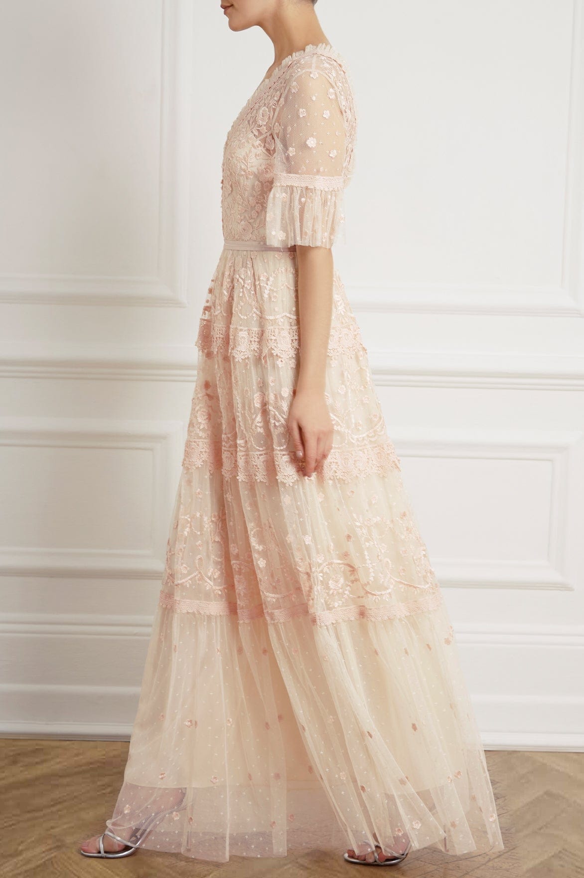 Needle & Thread Midsummer Lace Gown sukienka koronkowa kremowa