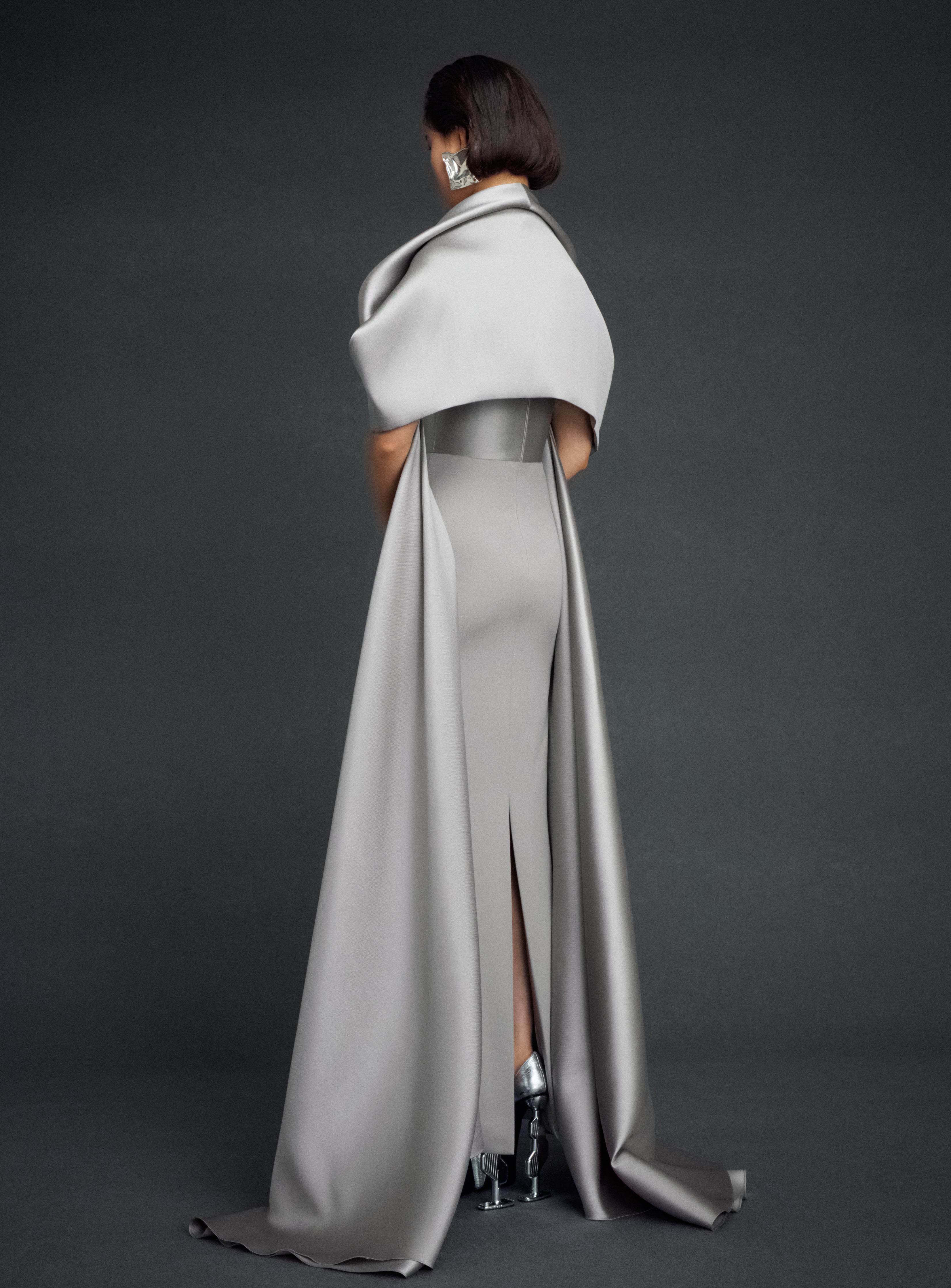 SOLACE LONDON Vera sukienka wieczorowa szara maxi