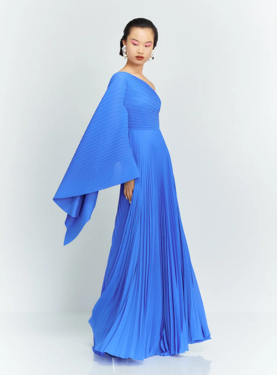 Solace London Maci sukienka wieczorowa maxi iris blue