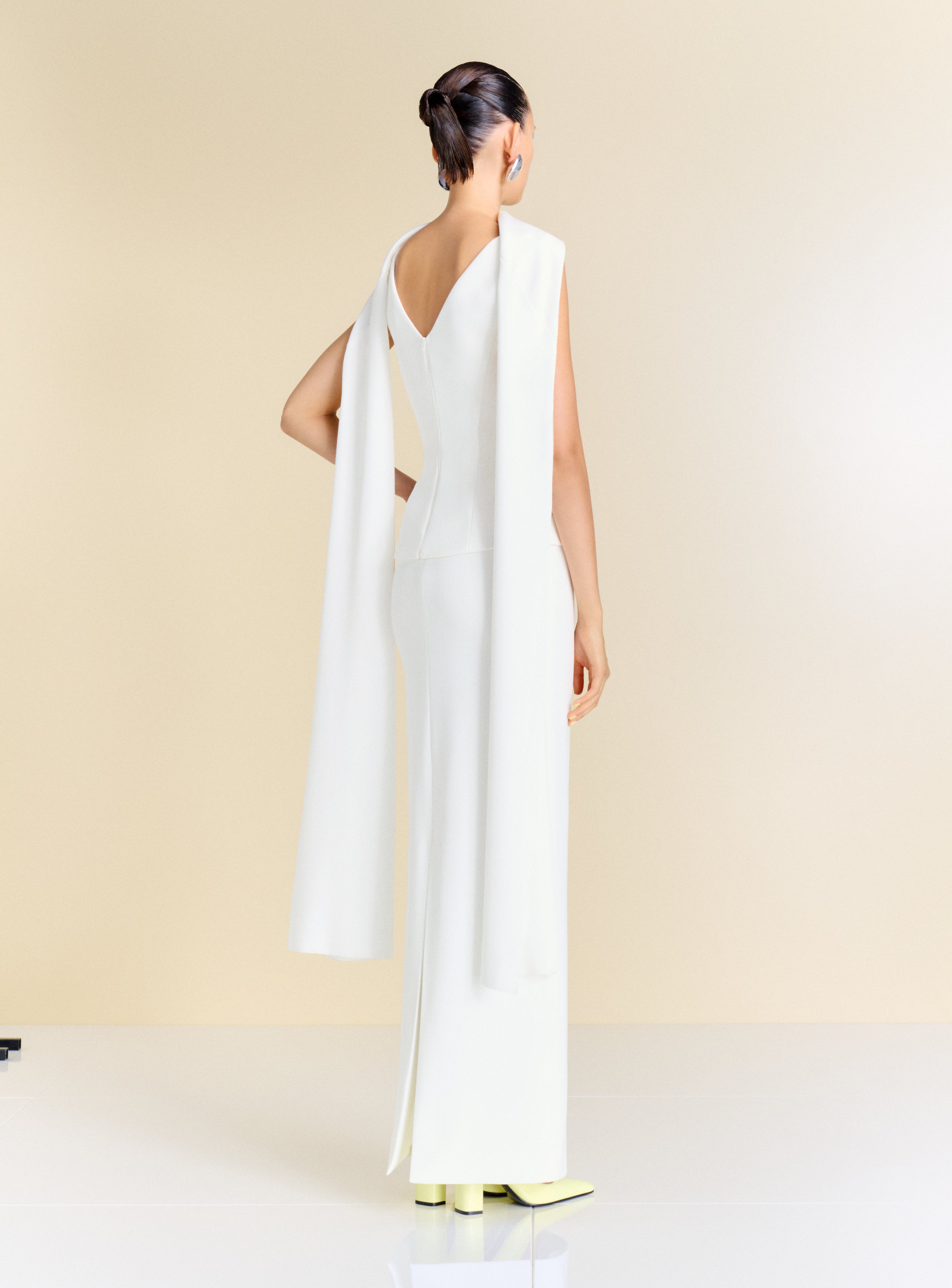Solace London Annie sukienka maxi kremowa ślubna