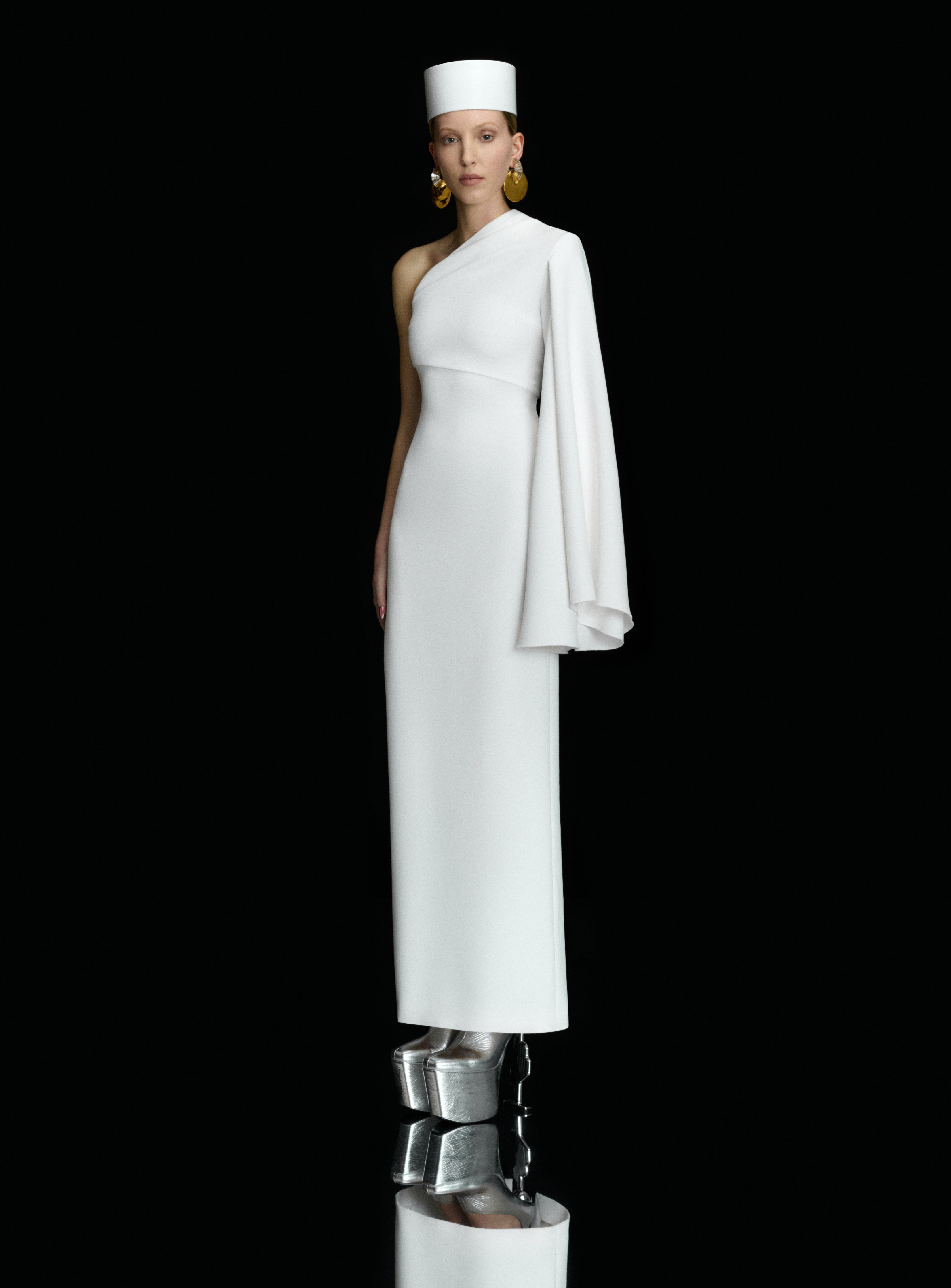 Solace London Elisa sukienka wieczorowa kremowa maxi