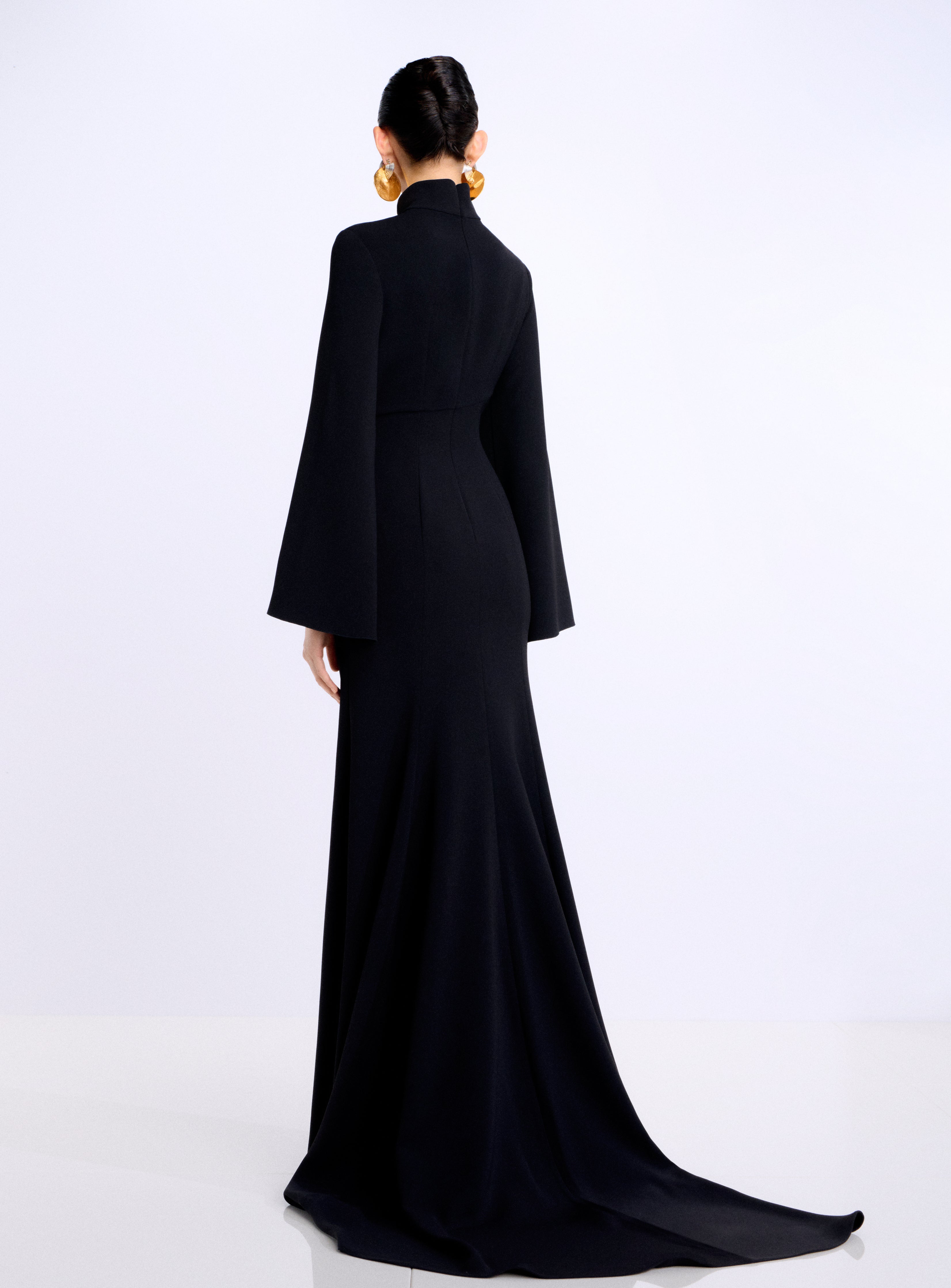 Solace London Swinton sukienka wieczorowa czarna maxi długi rękaw