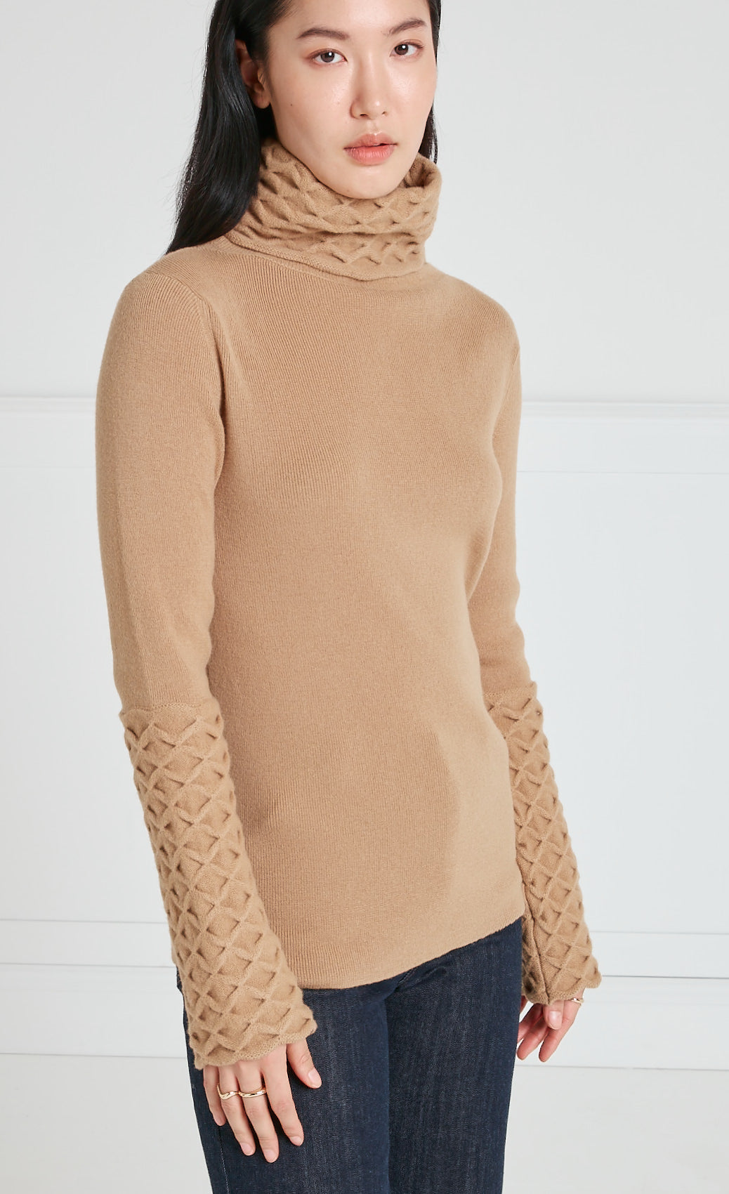 Temperley Honeycomb sweter Camel wełniany golf