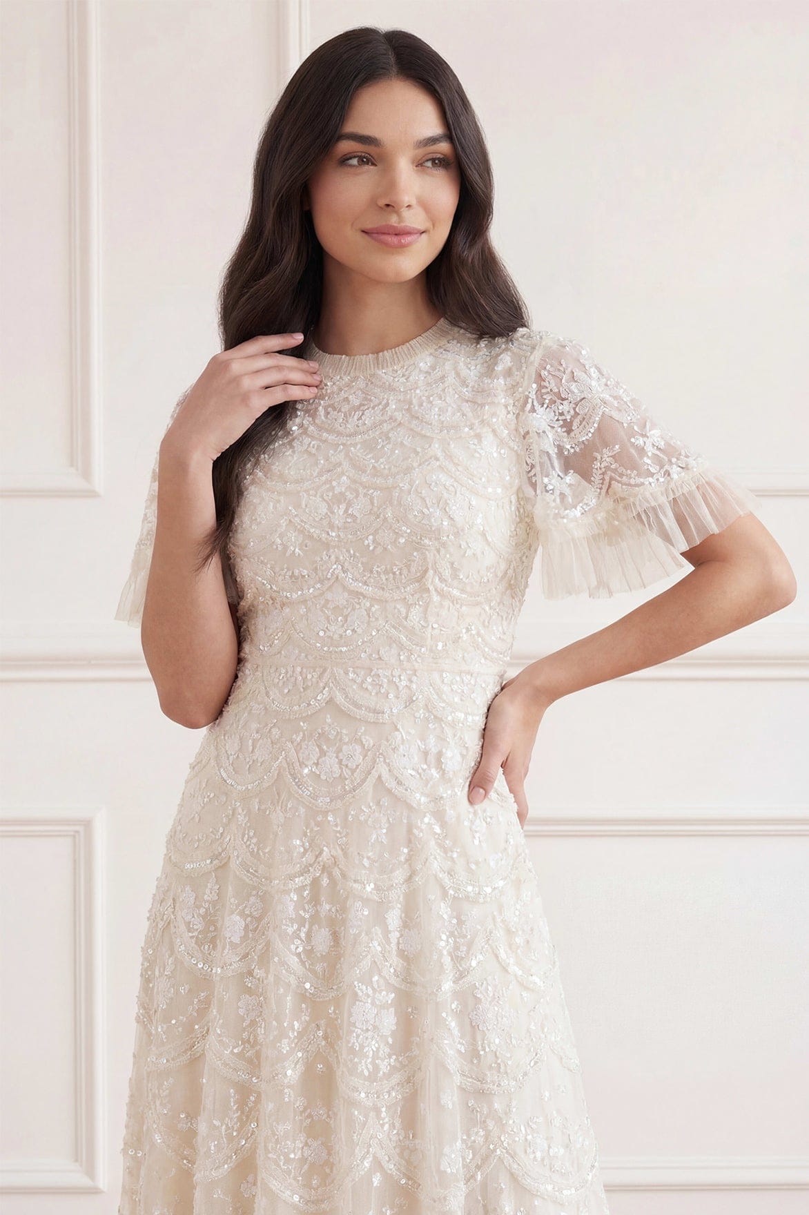 Needle & Thread Lily Bloom sukienka wieczorowa Cream haftowana