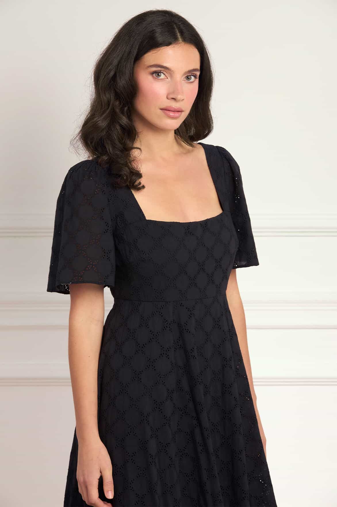 Needle & Thread Marisol Cotton Broderie Short Sleeve sukienka czarna