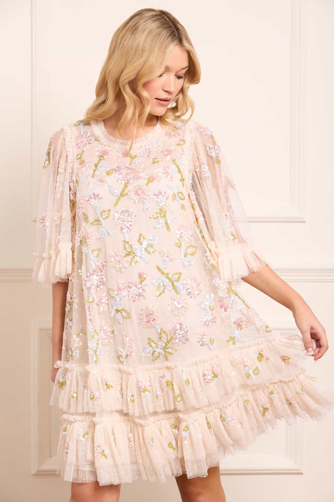 Needle & Thread Sequin Dandelion Gloss Mini sukienka Cream