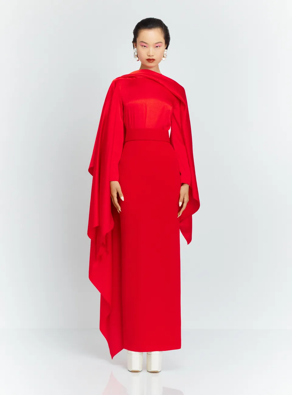 Solace London Rosalia sukienka maxi czerwona zabudowana