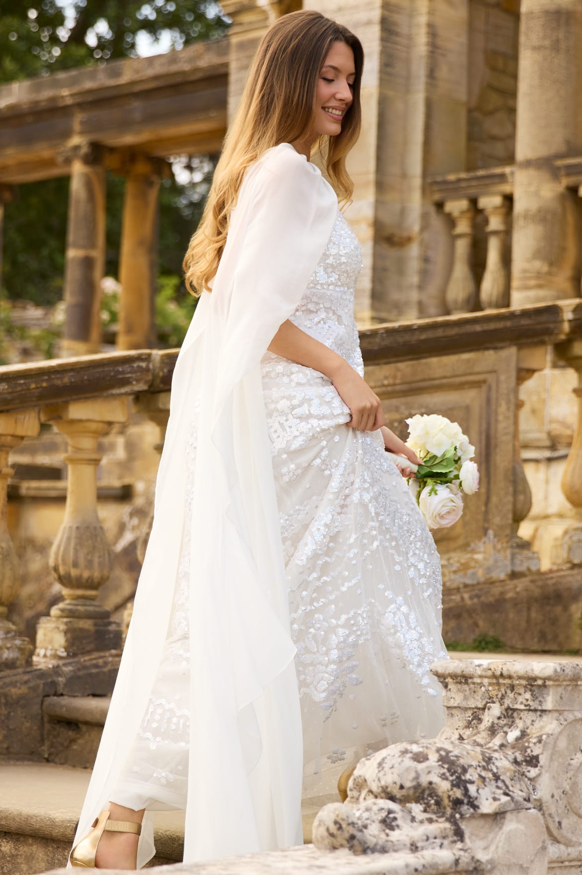 Needle & Thread Anais Sequin Cape Gown suknia biała