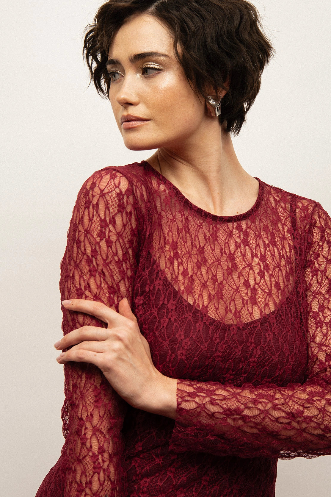 Nudyess Amy sukienka maxi Burgund koronkowa