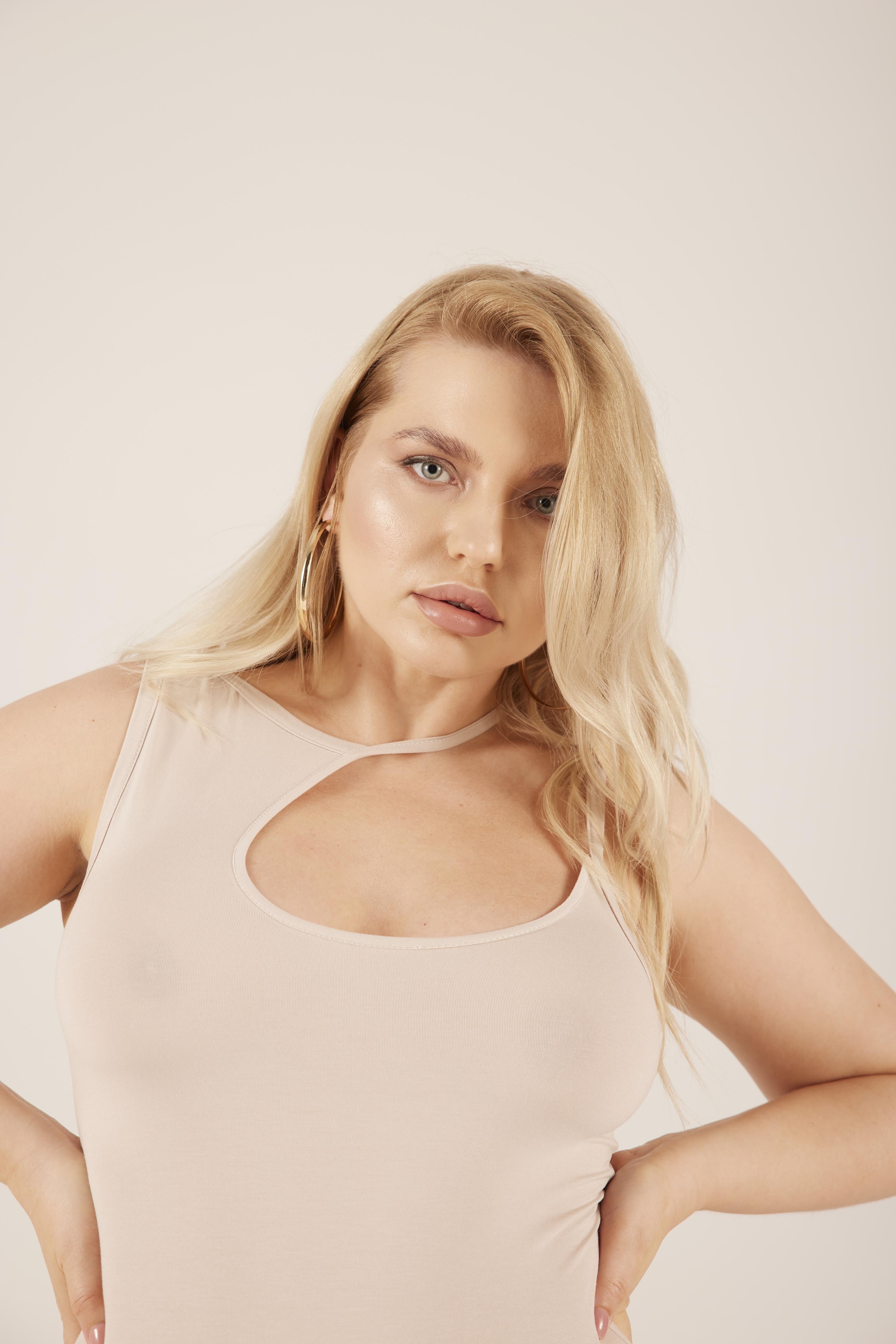 Nudyess Fancy body beżowe modal dekolt