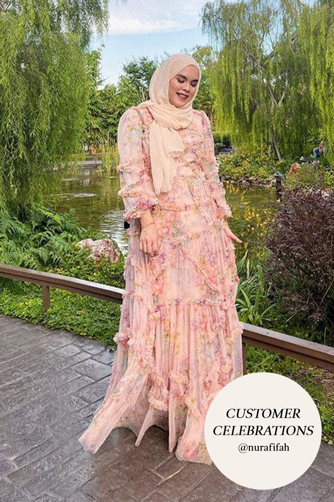 Needle & Thread Floral Diamond Ruffle Gown suknia kwiatowa