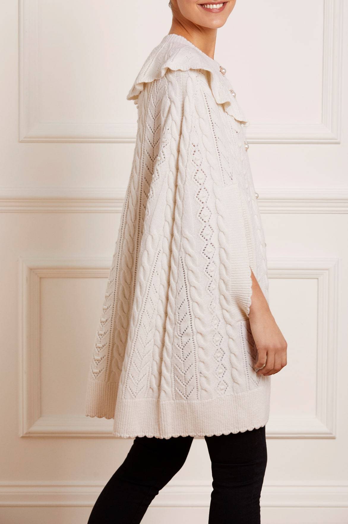 Needle & Thread Victoriana Cape peleryna Cream wełniana